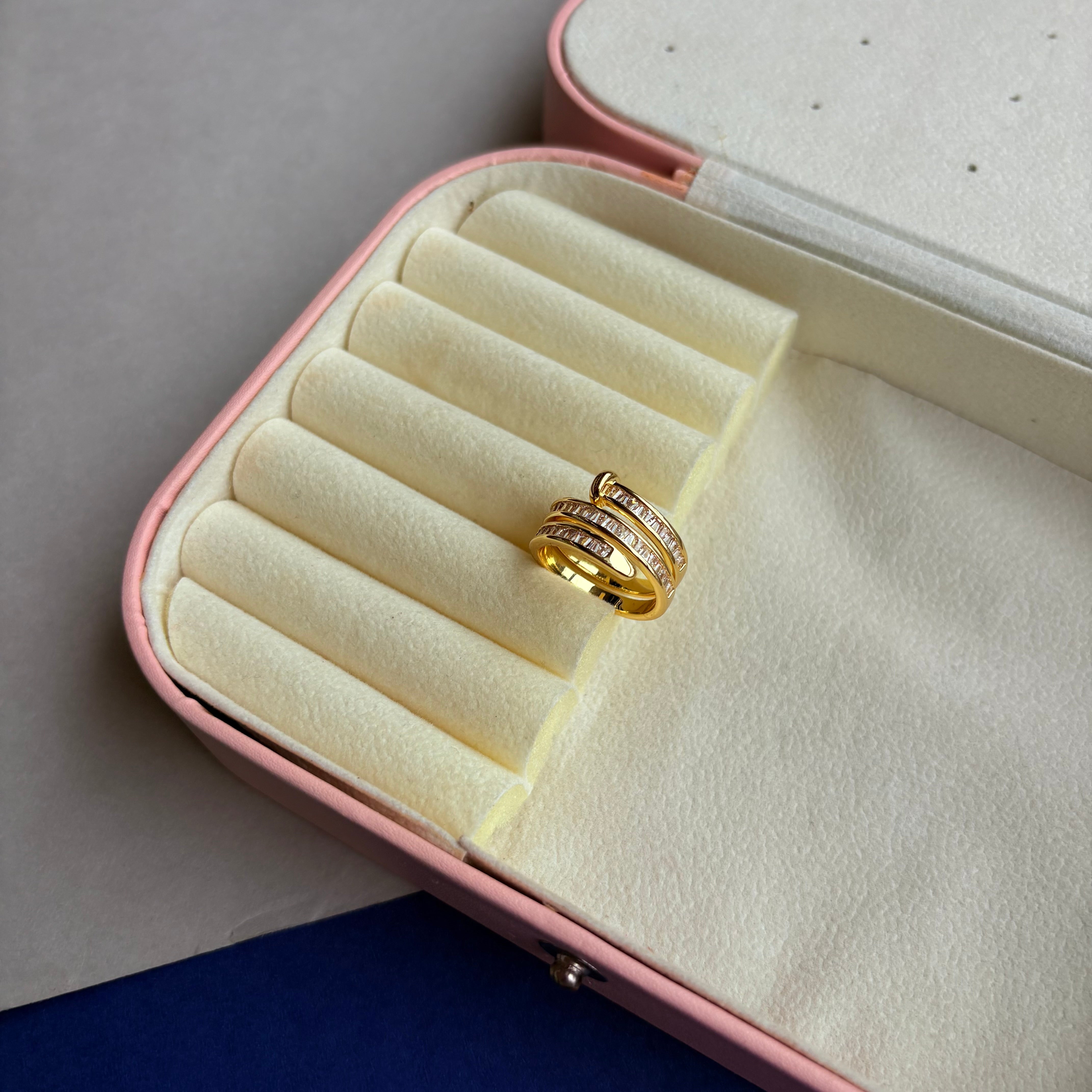 Elara Luxe Stack Ring