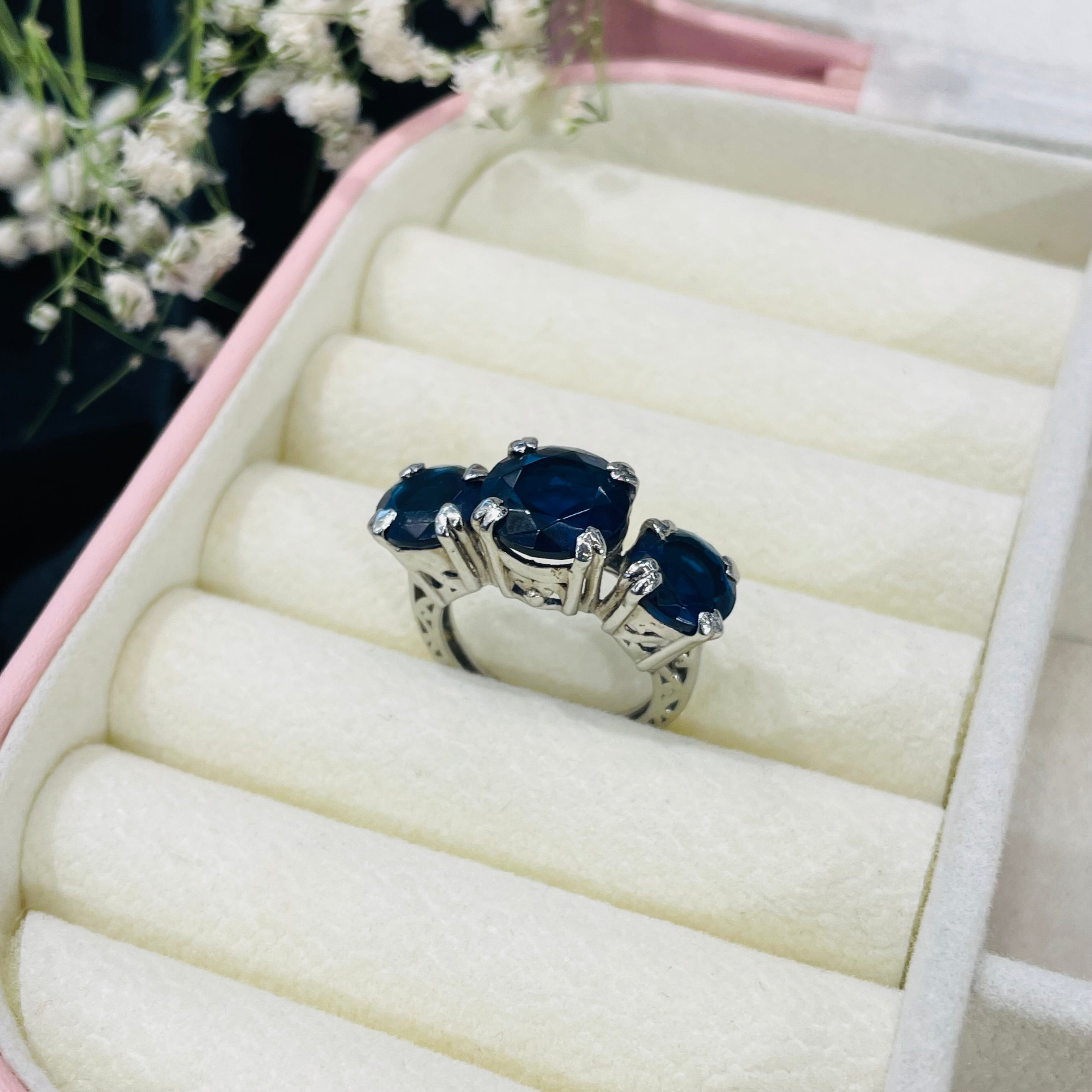 Vs sterling silver cocktail ring 211 7g