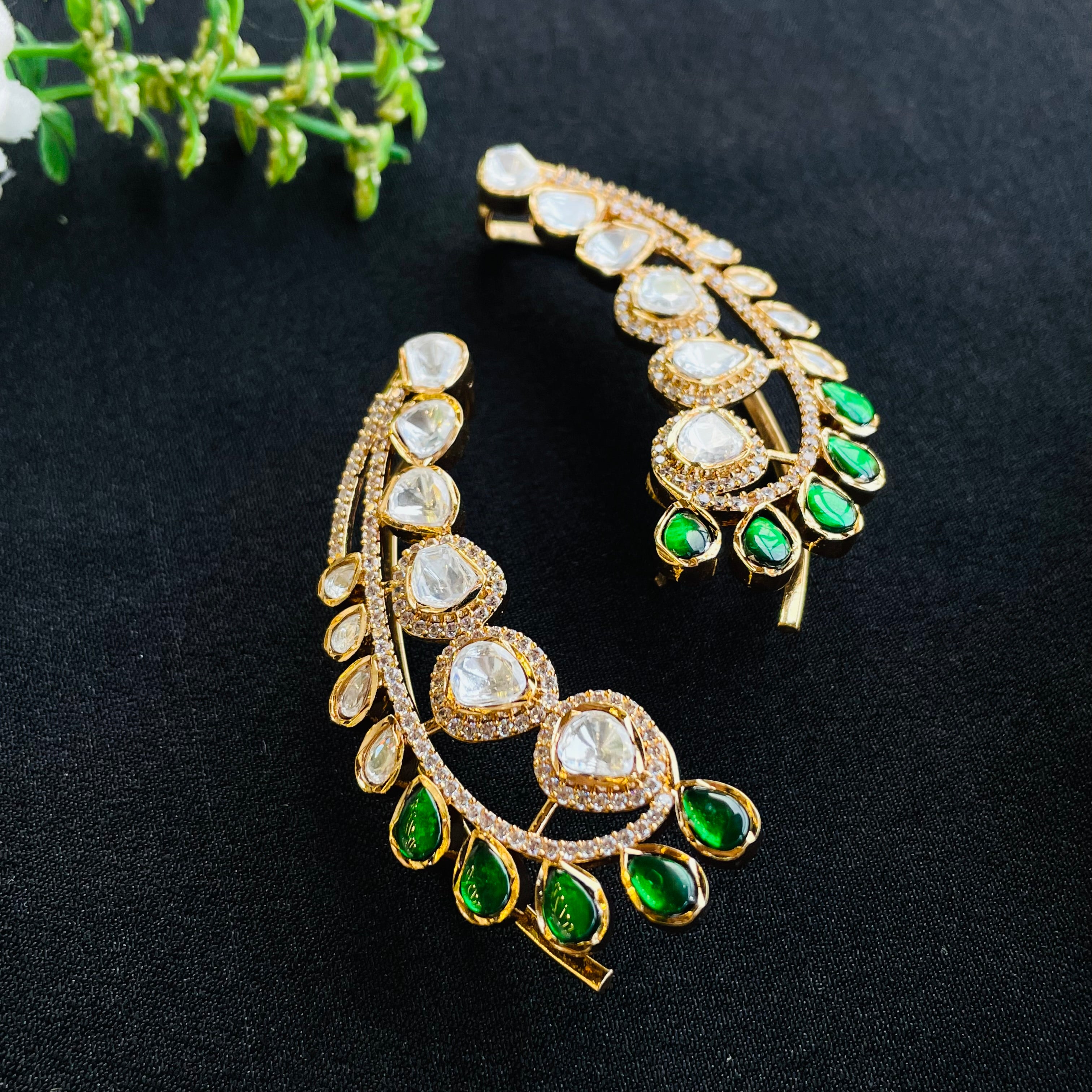 Nayaab Aarya Earcuff