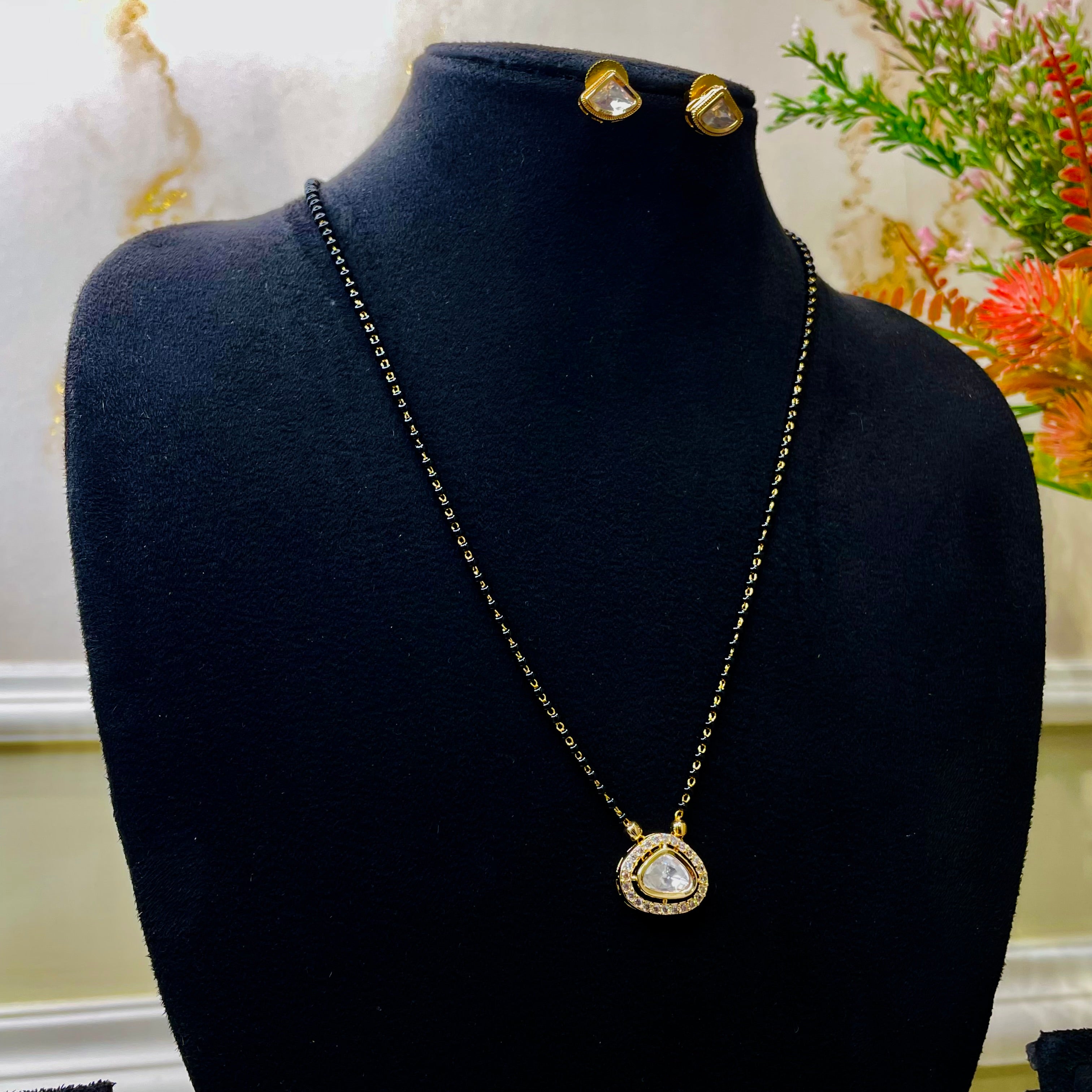 Nayaab Zuhi mangalsutra