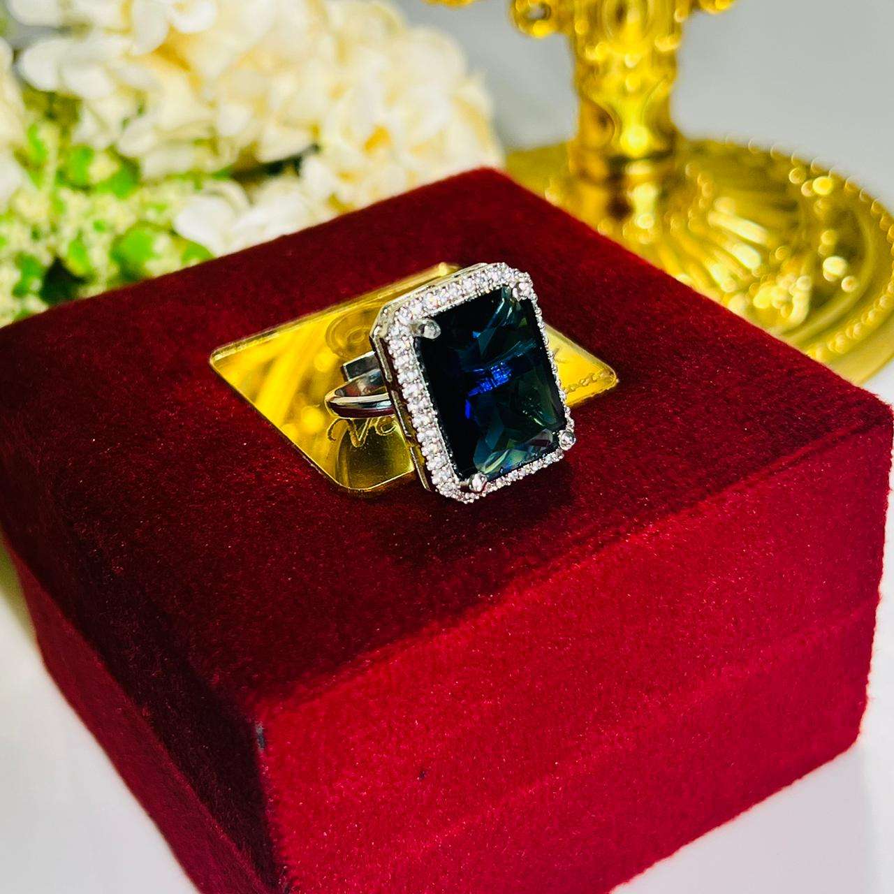 Lily ad ring velvet box by shweta