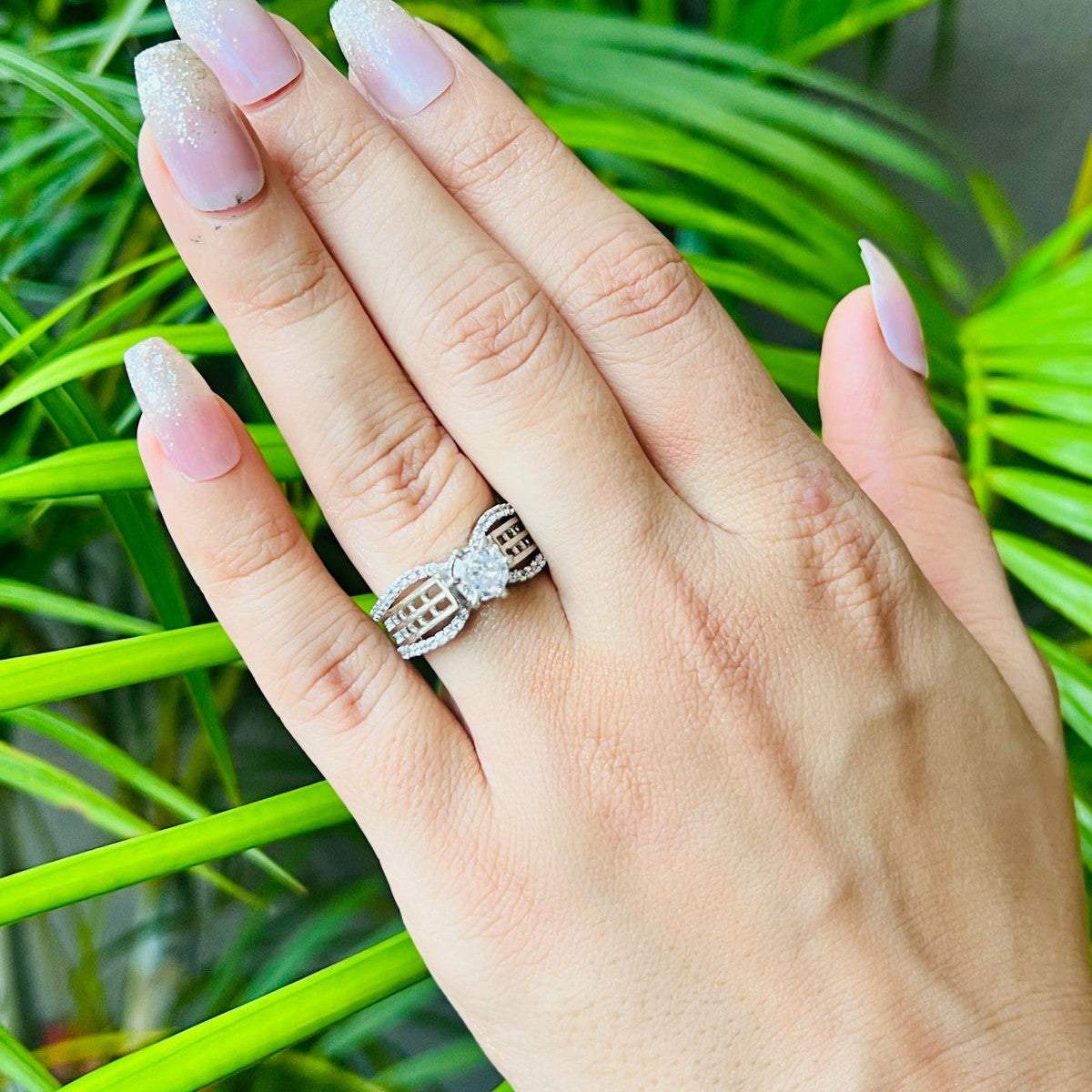 Vs sterling silver cocktail ring 128 6g