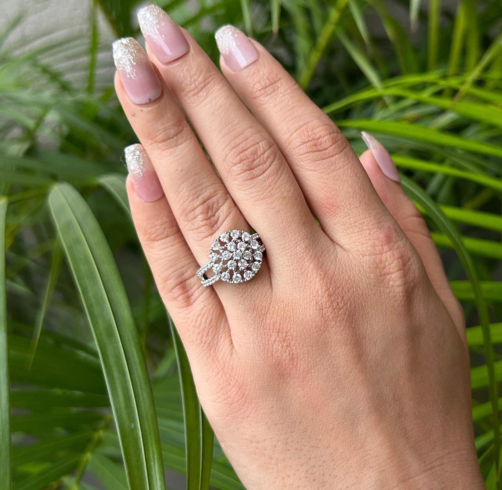 Vs sterling silver cocktail Ring 126 5g