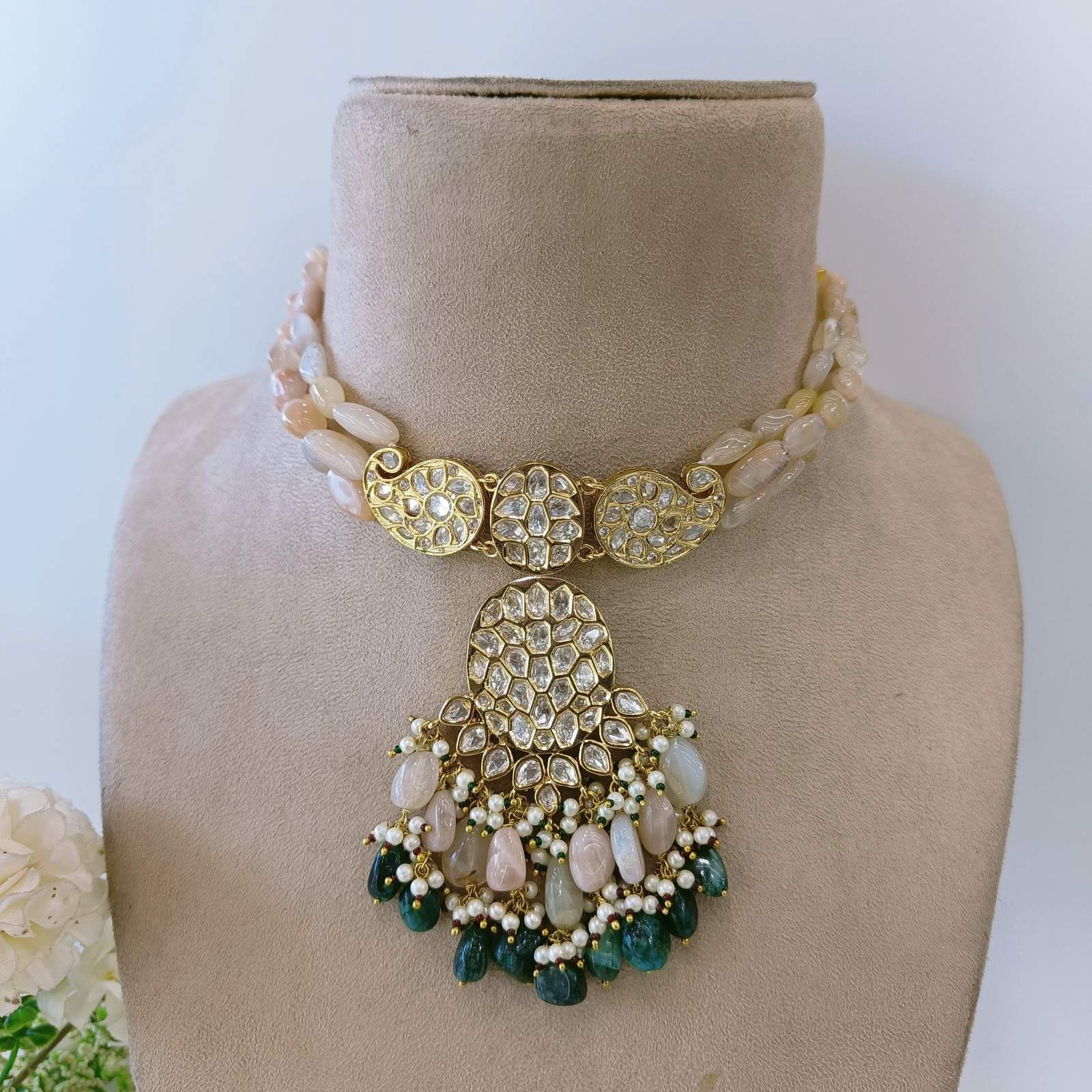 Nayaab alma polki choker