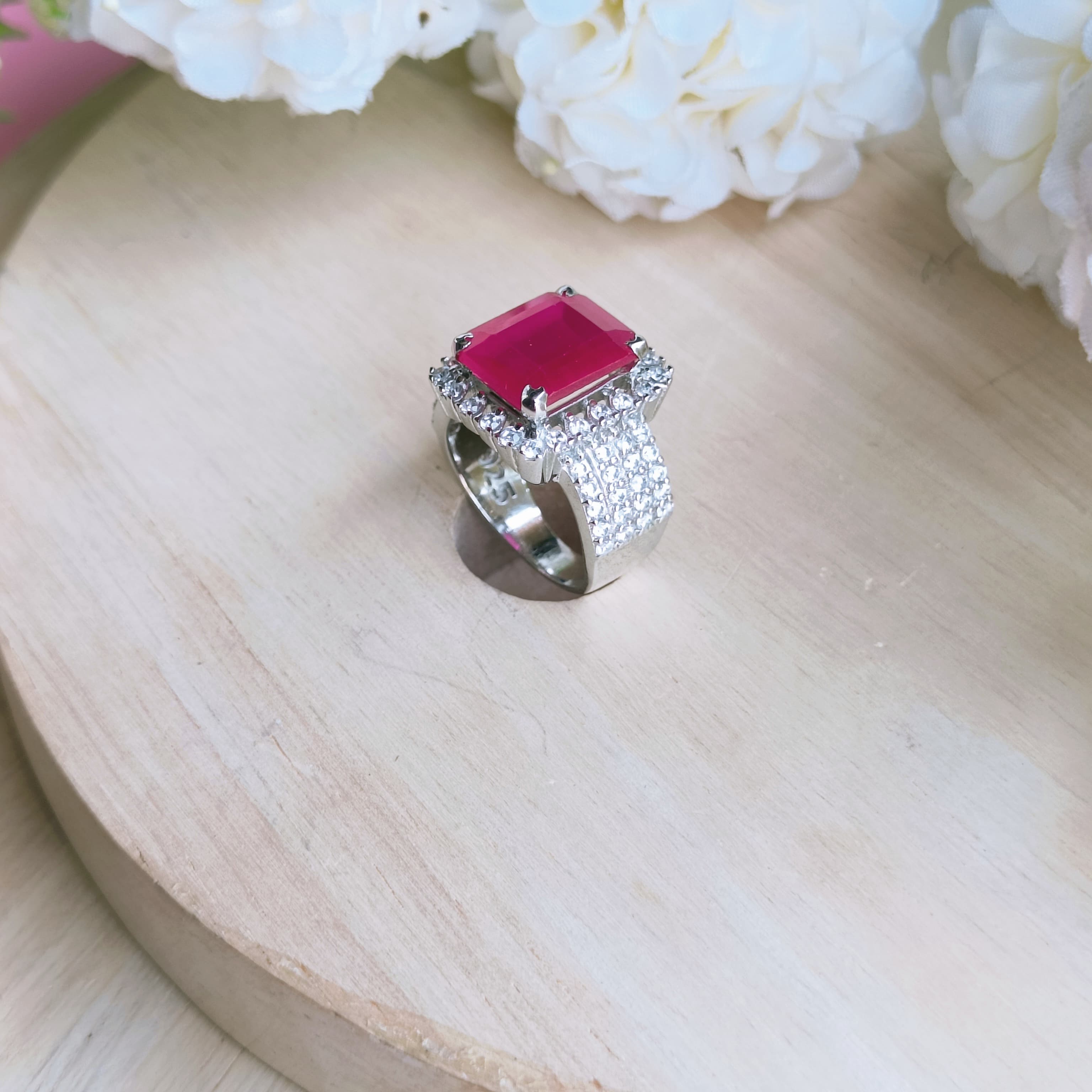 VS Sterling Silver Cocktail Ring 089 8g