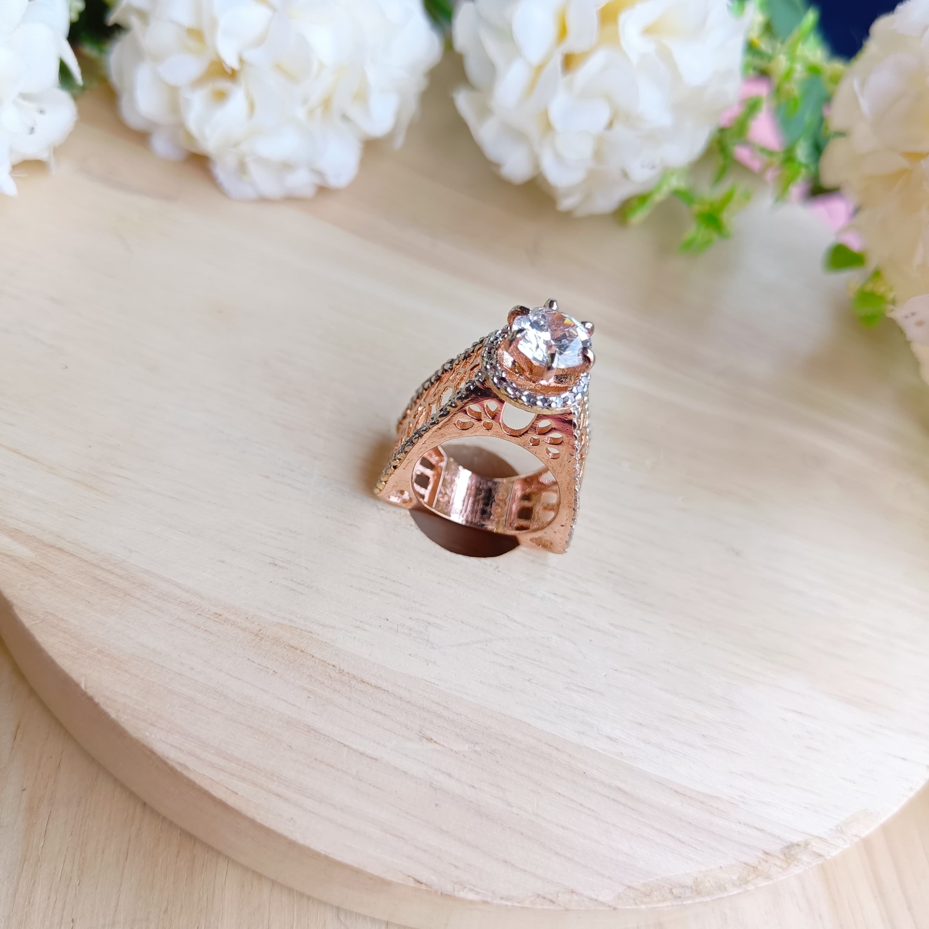 VS Sterling Silver Cocktail Ring 099 9g