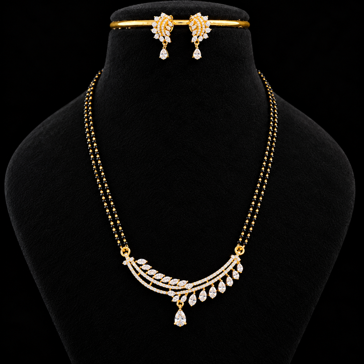 Iraaya Leaf Mangalsutra