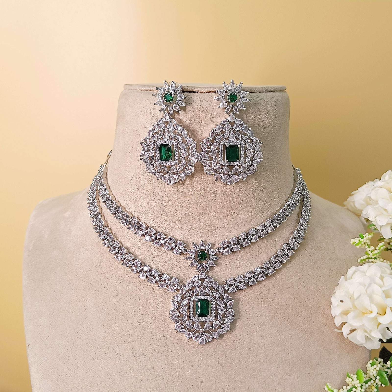 Hania ad neckpiece Velvet box by Shweta