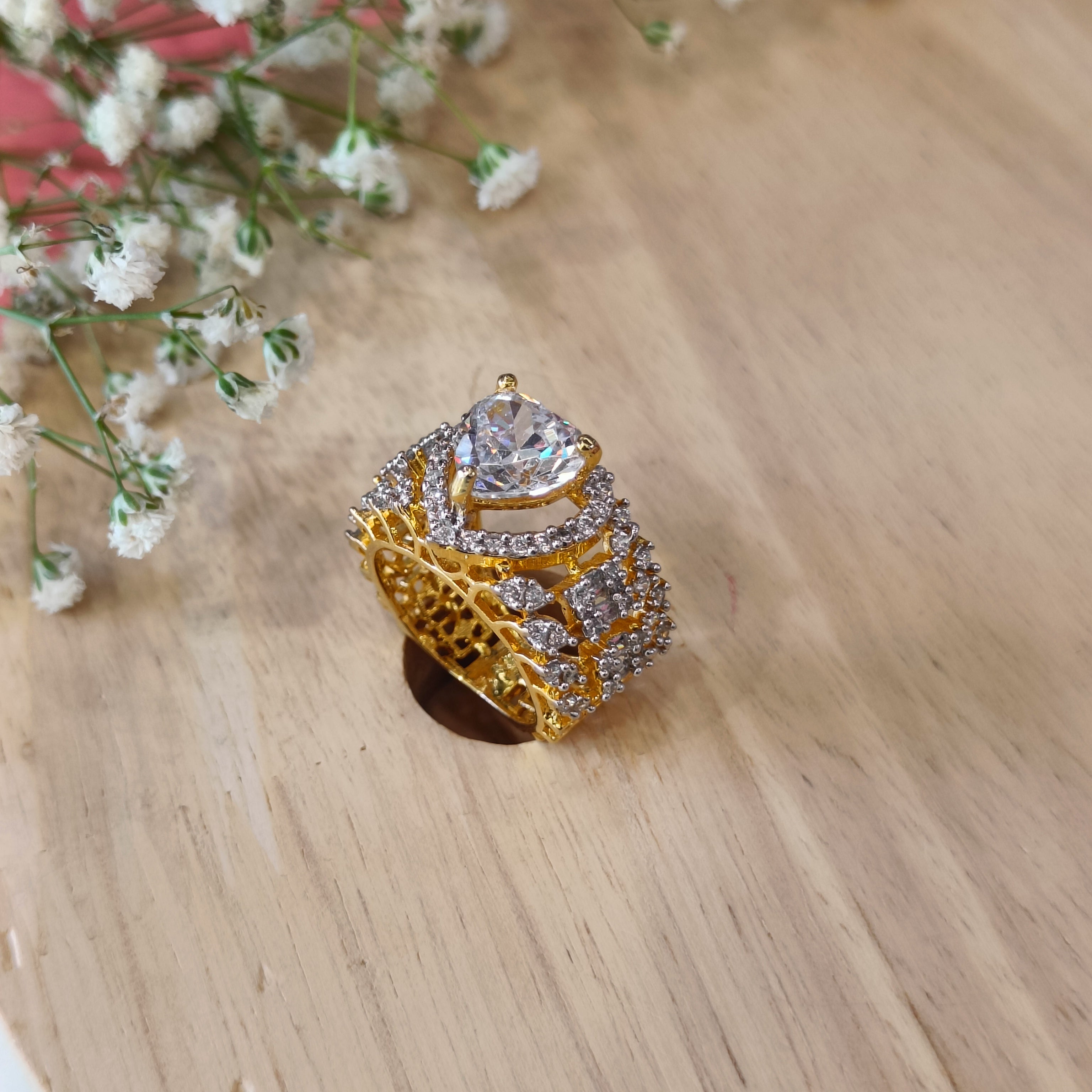 VS Sterling Silver Cocktail Ring 062 9g