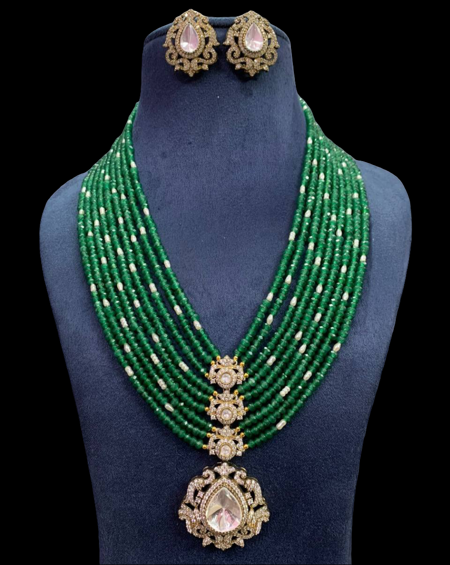 Nayaab kareena Neckpiece