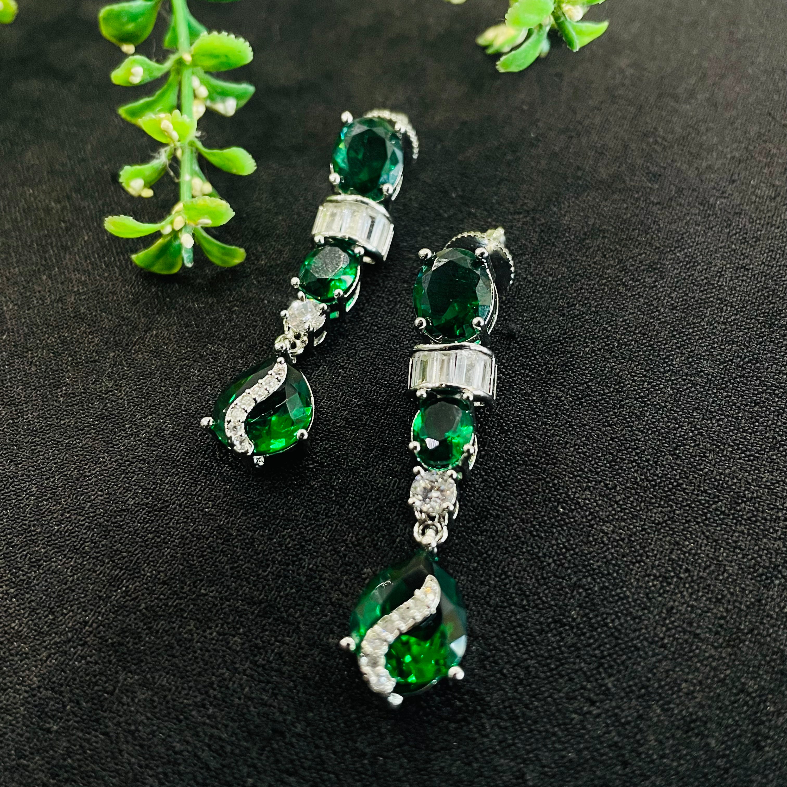 Ad hazel Neckpiece