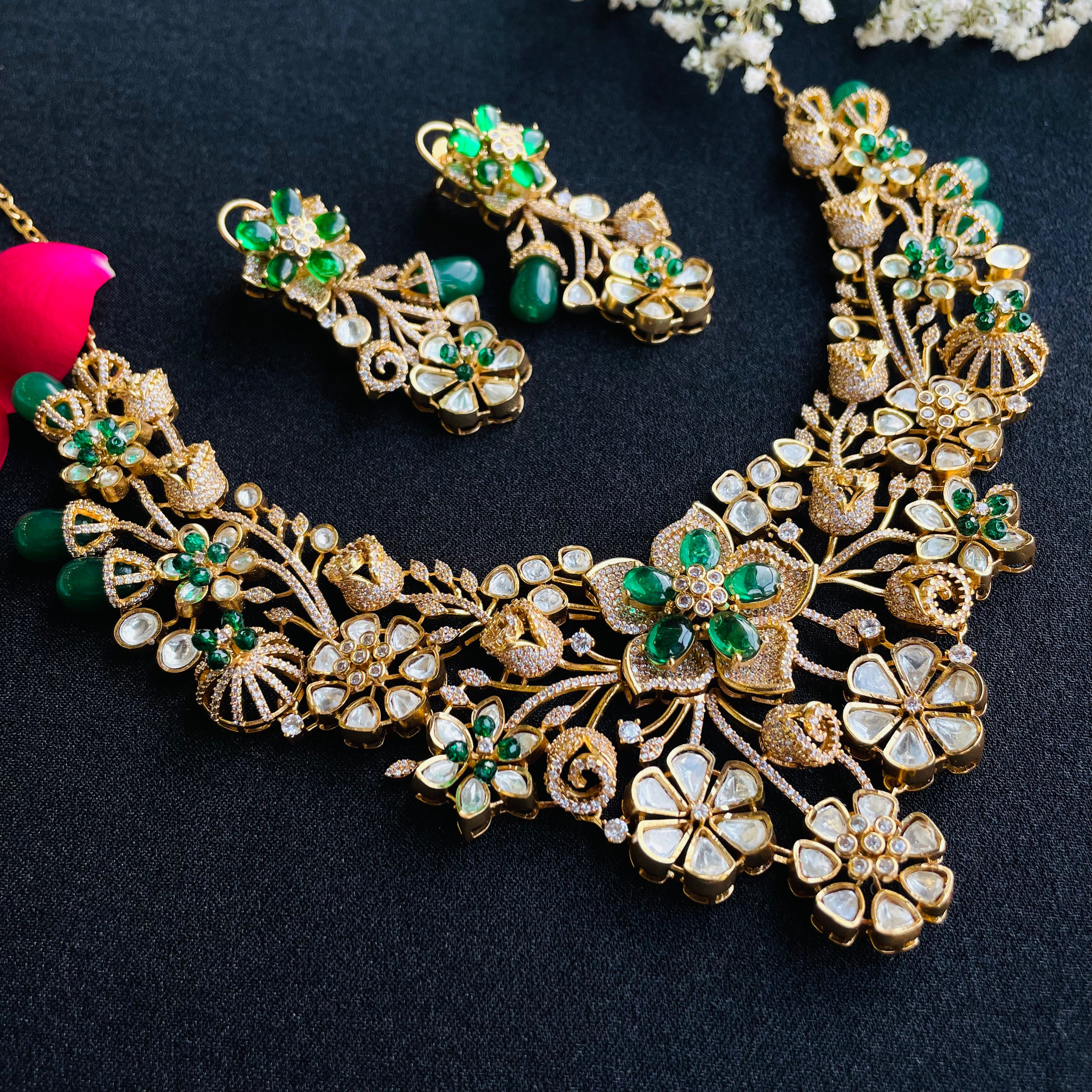 Nayaab mansi polki neckpiece