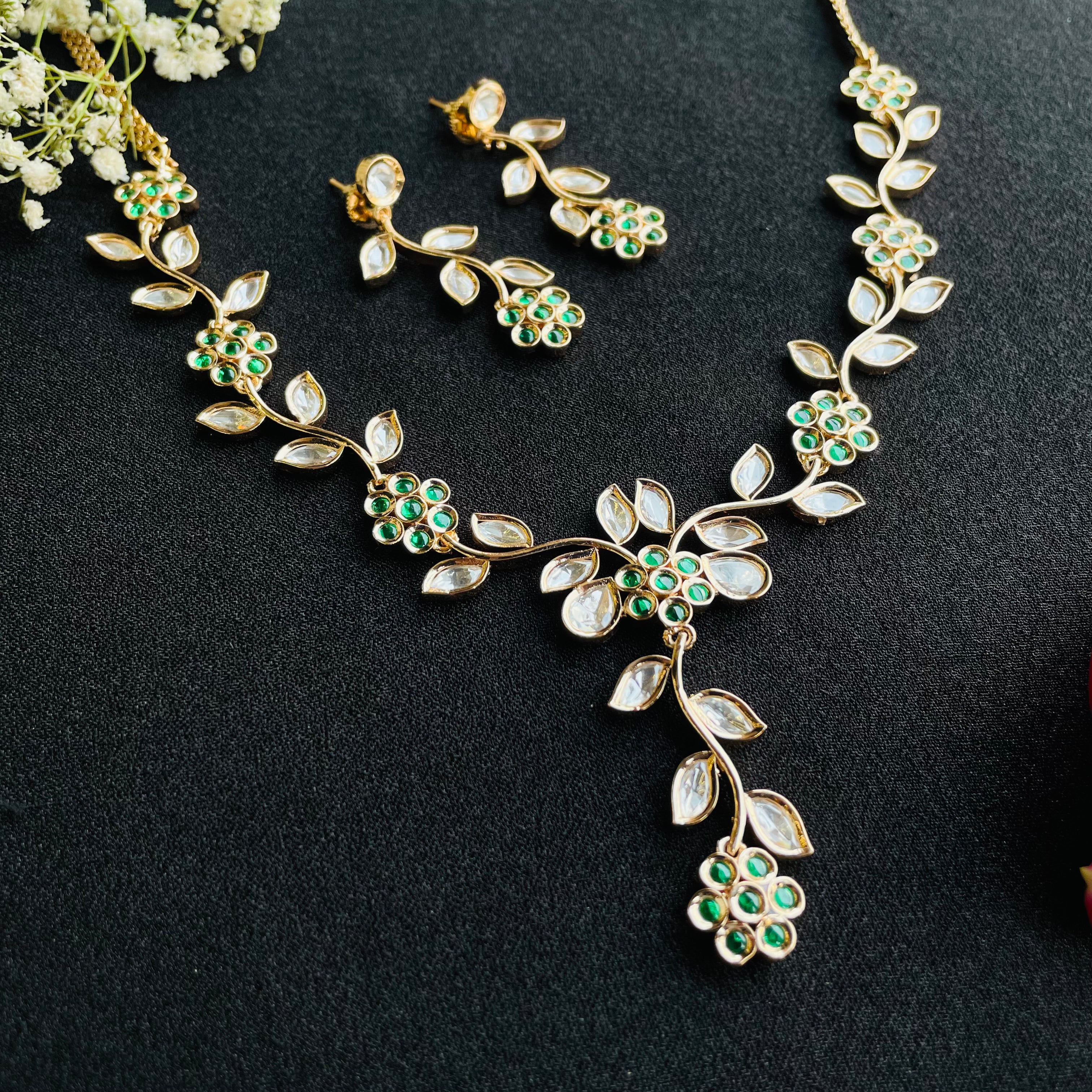 Nayaab ananya Polki Neckpiece