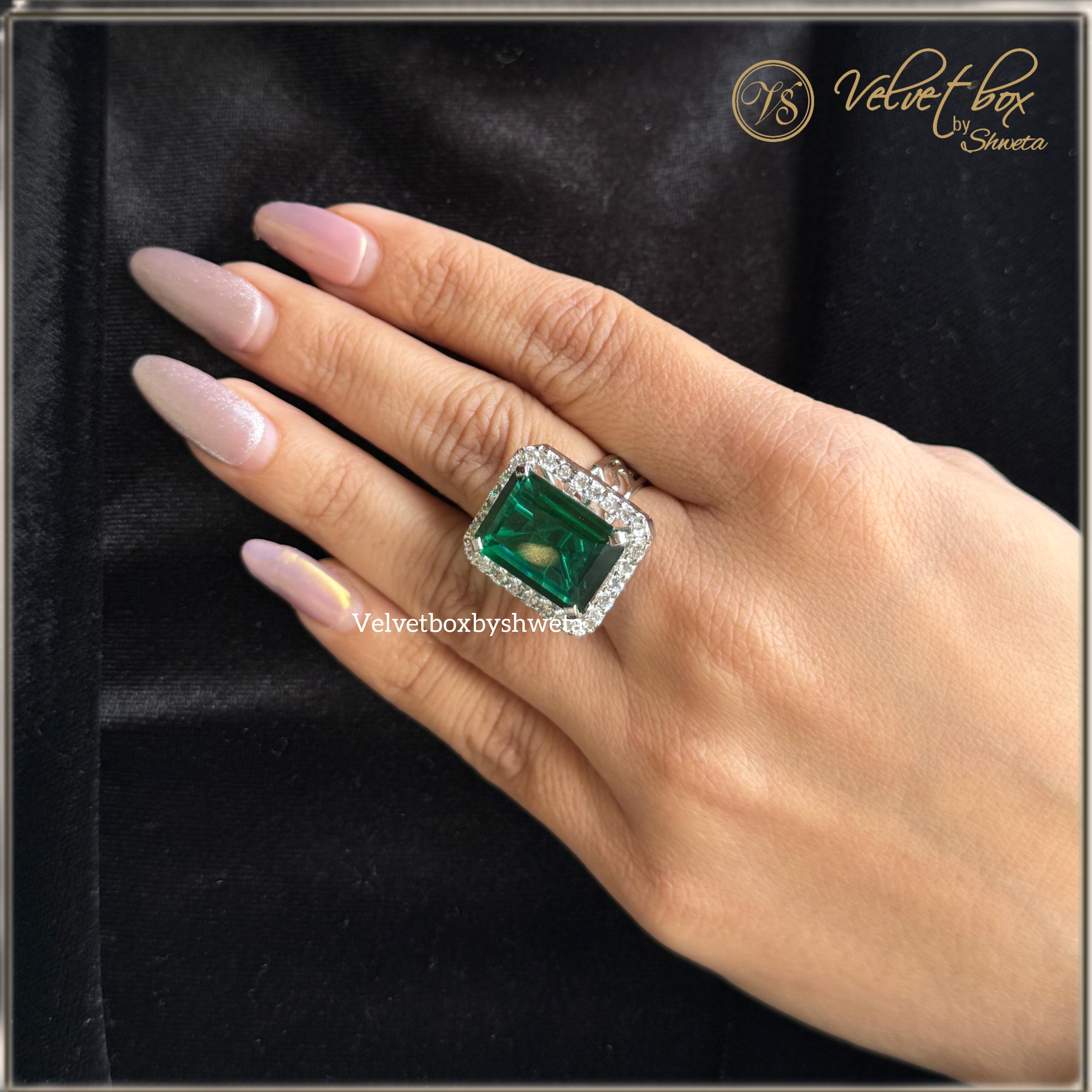 VS Sterling Silver Cocktail Ring 103 10g