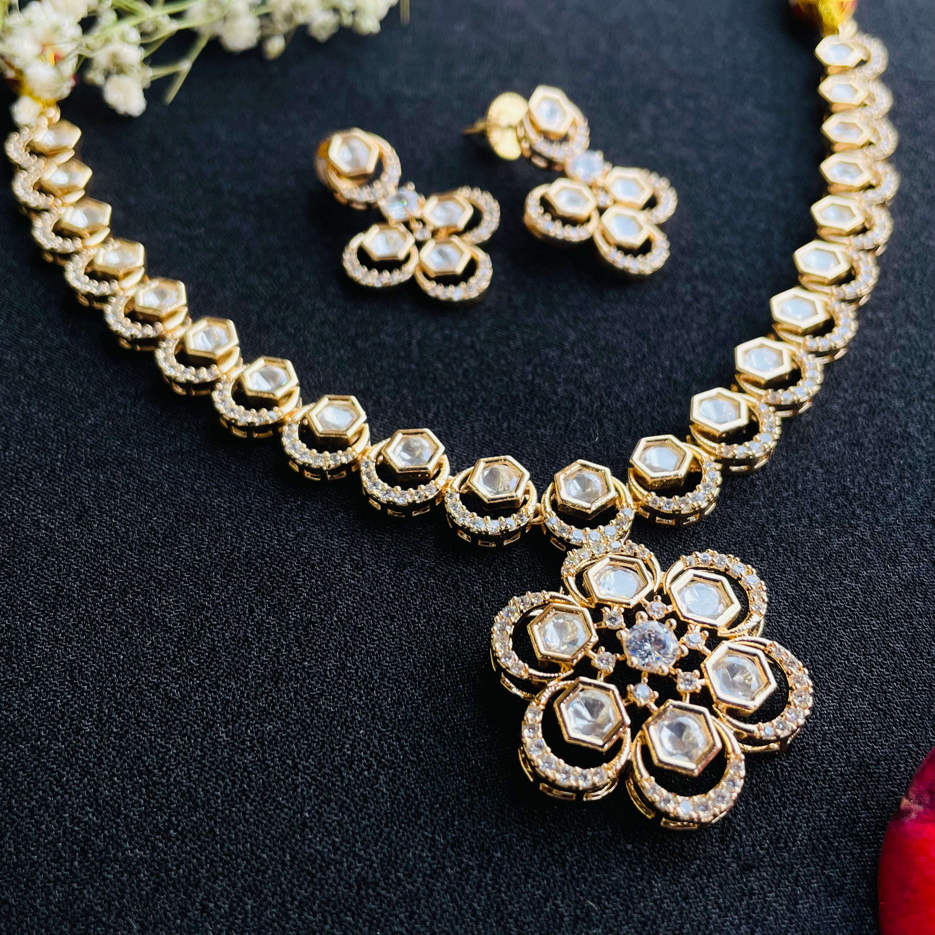 Nayaab barkha Polki Neckpiece