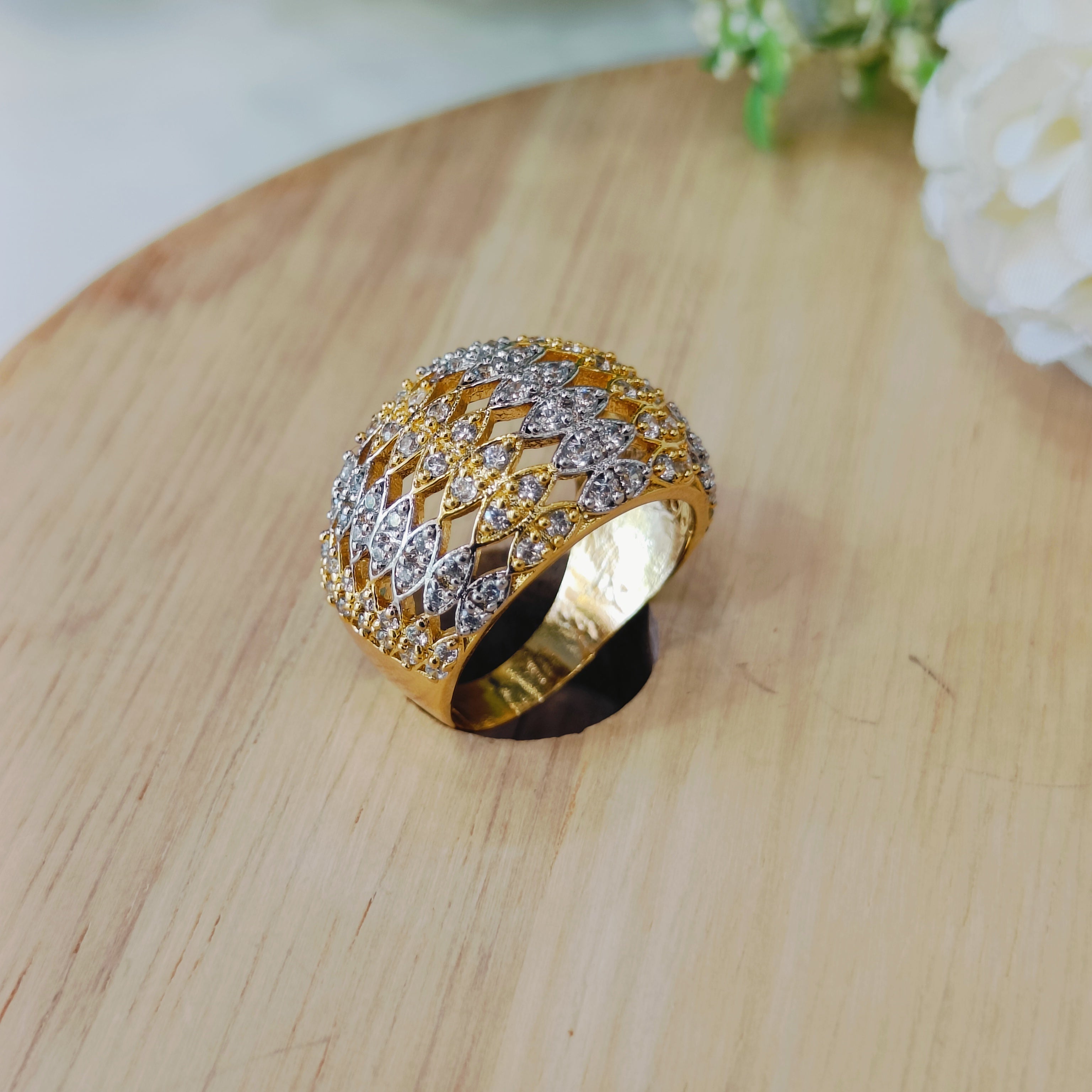 Vs sterling silver cocktail ring 177 7g