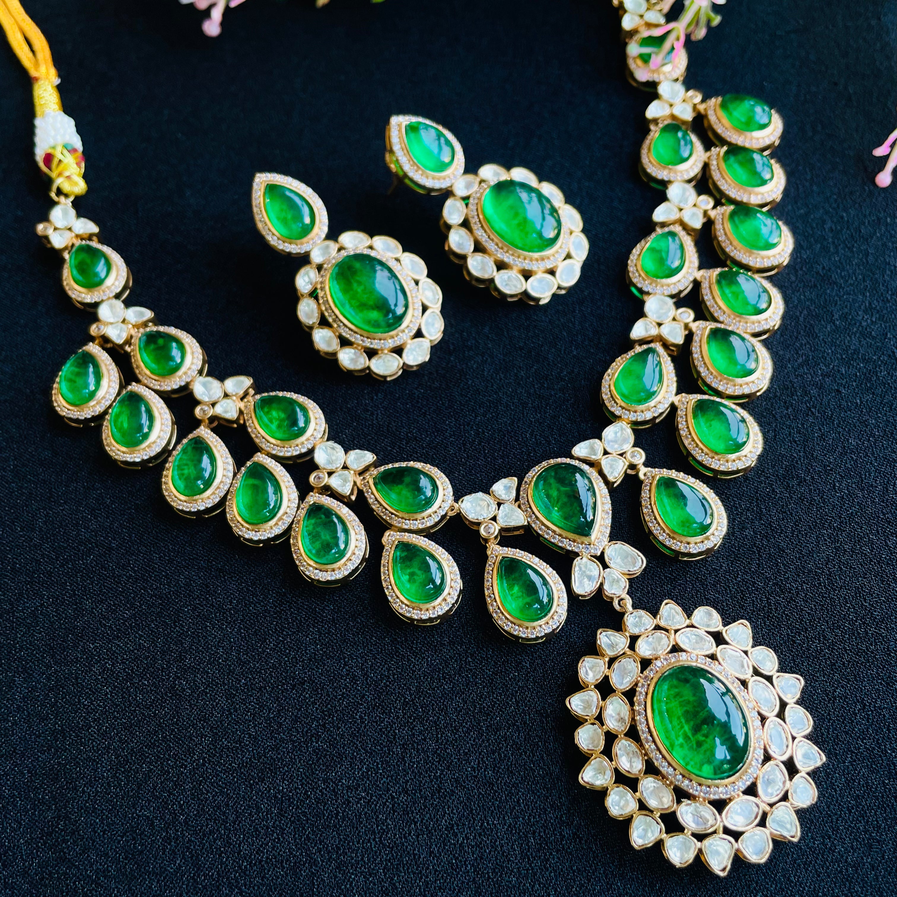 Nayaab deepa polki neckpiece