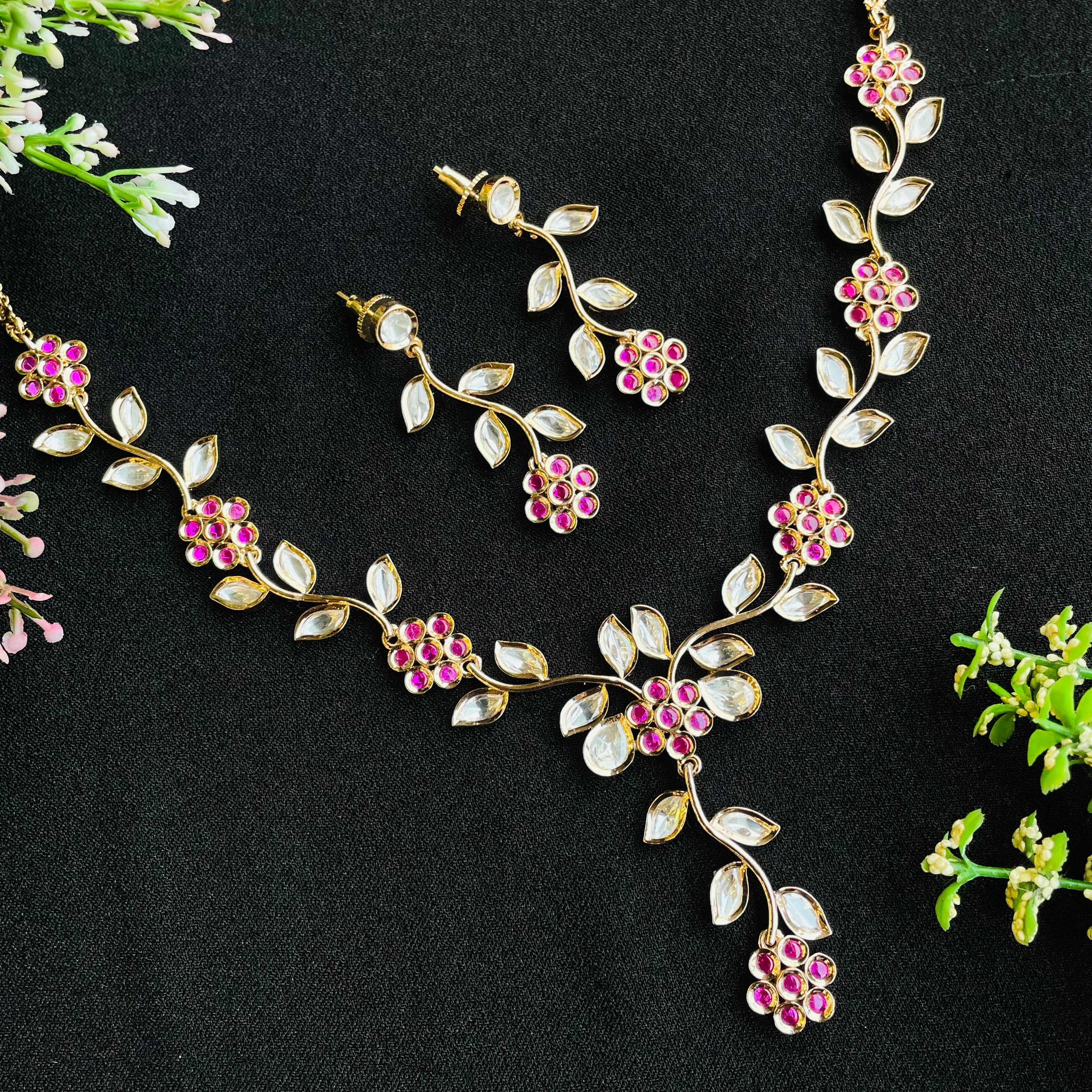 Nayaab ananya Polki Neckpiece