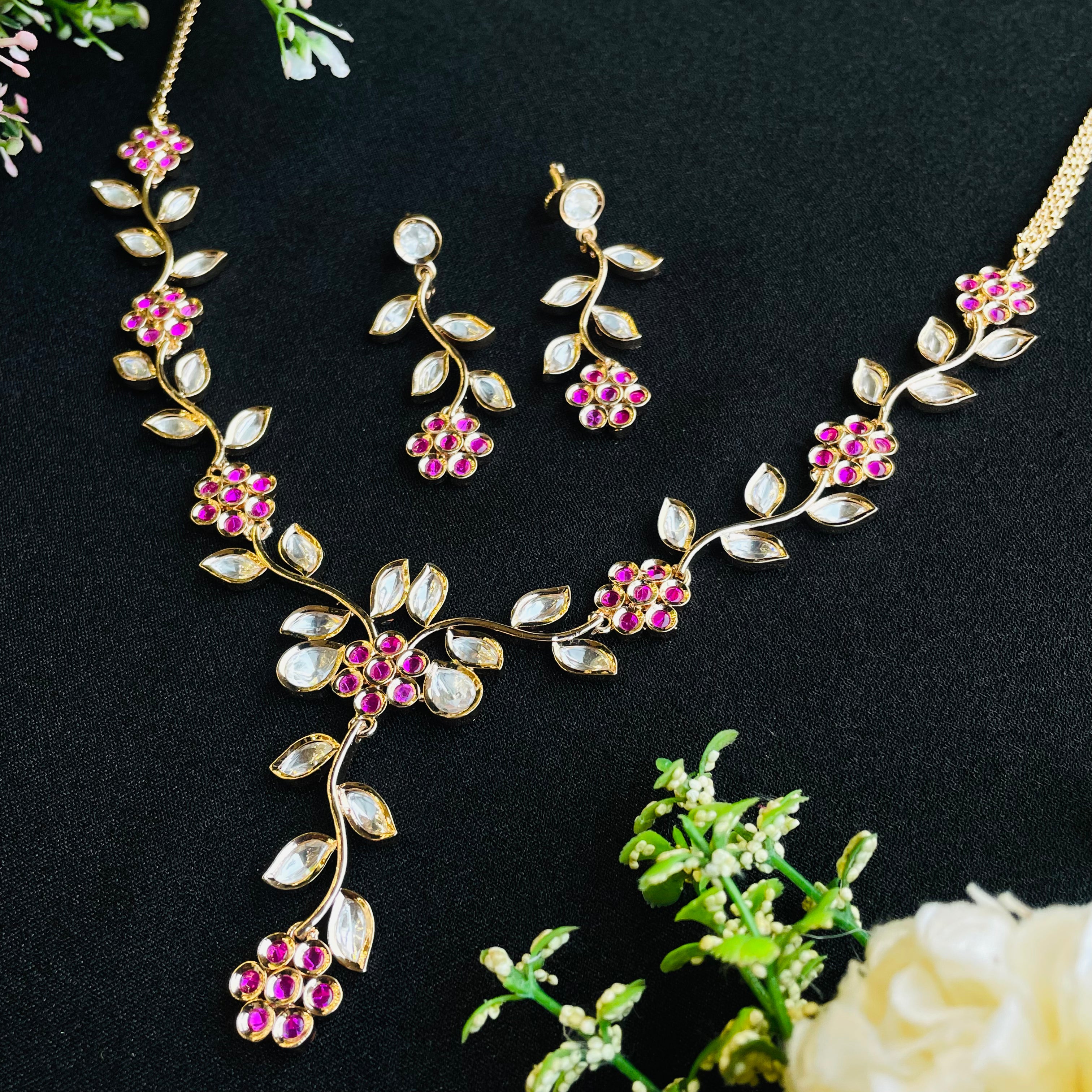 Nayaab ananya Polki Neckpiece