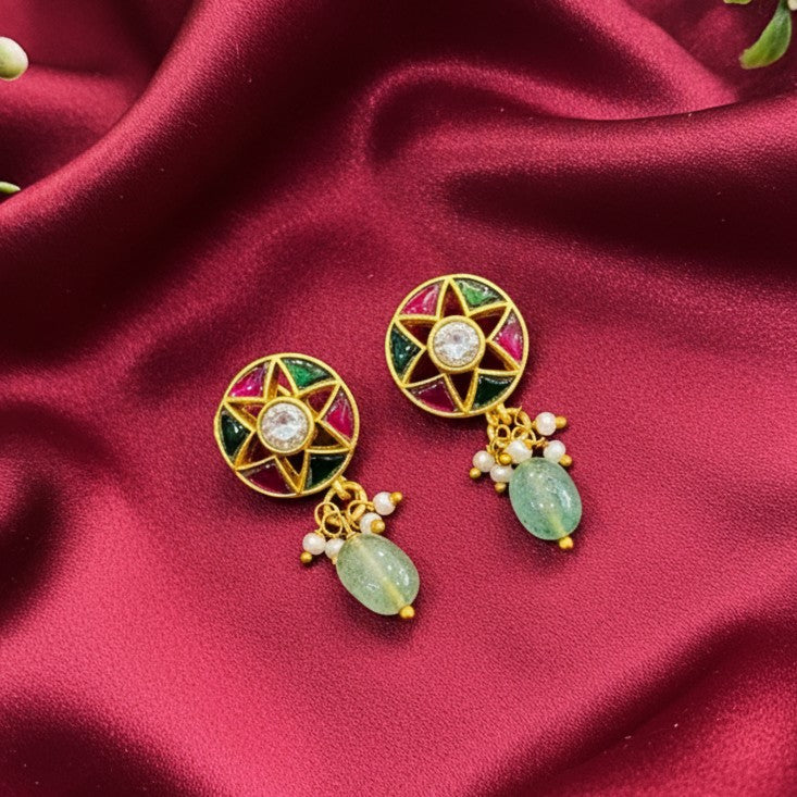 Nayaab Esha Earclip