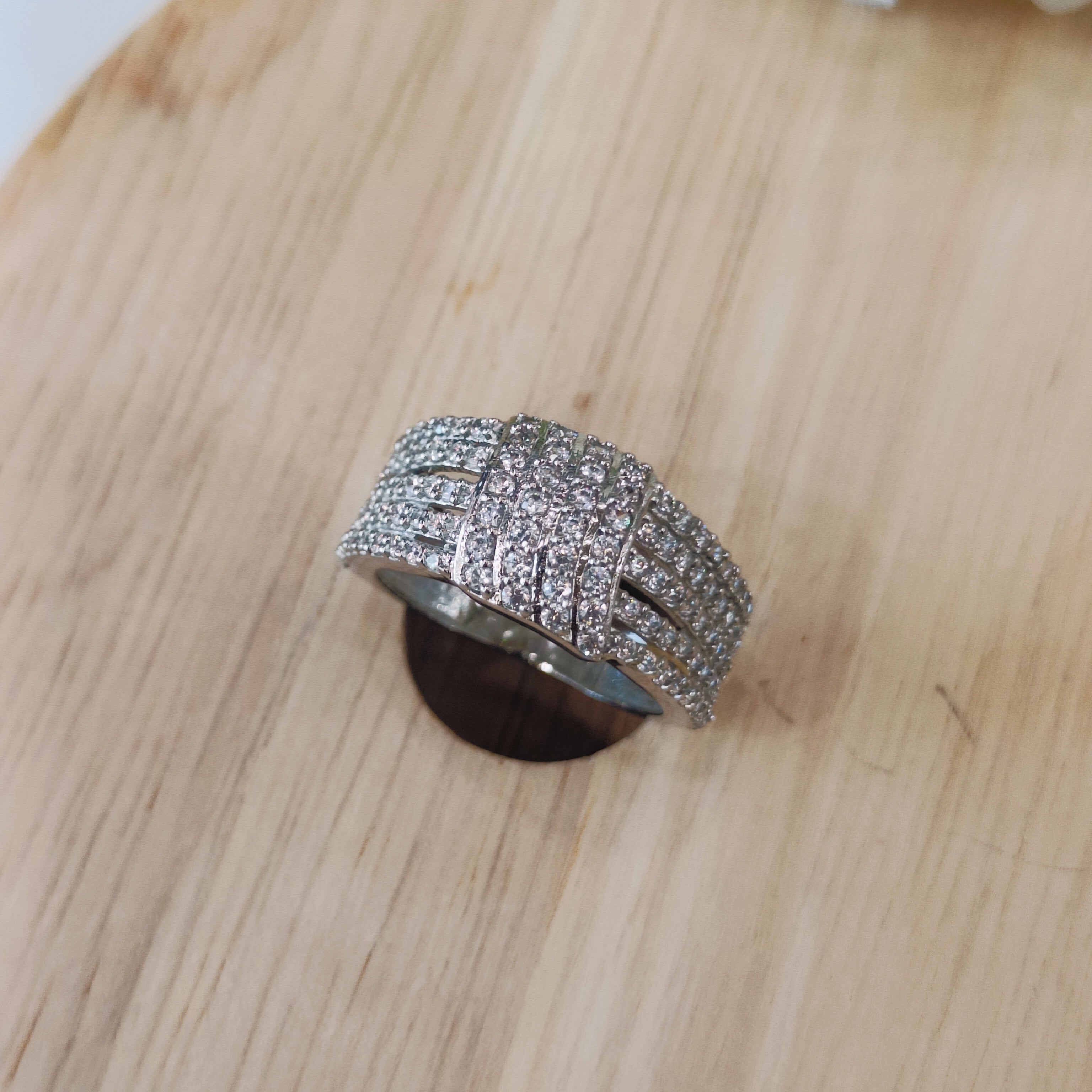 Vs sterling silver cocktail ring 167 4g