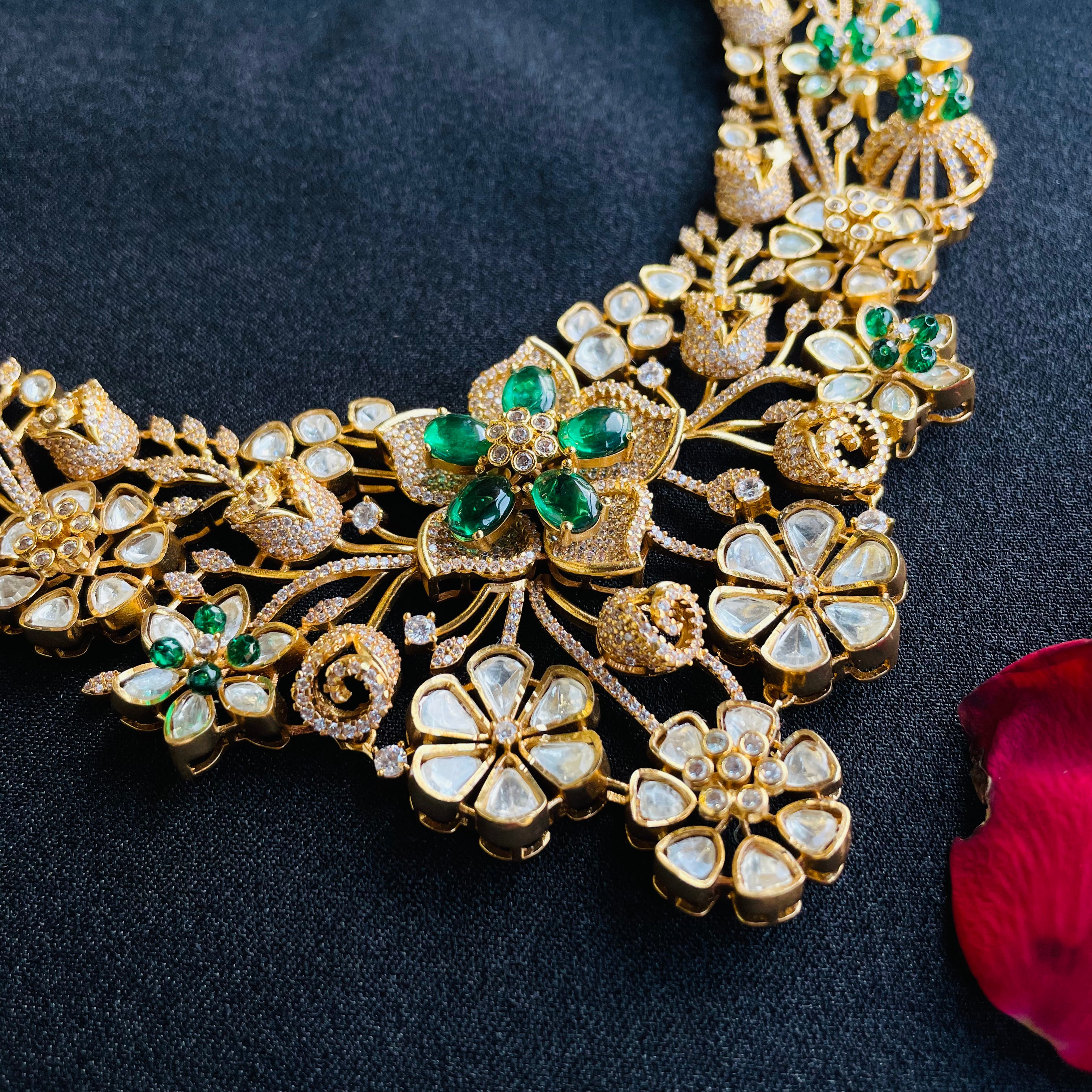 Nayaab mansi polki neckpiece