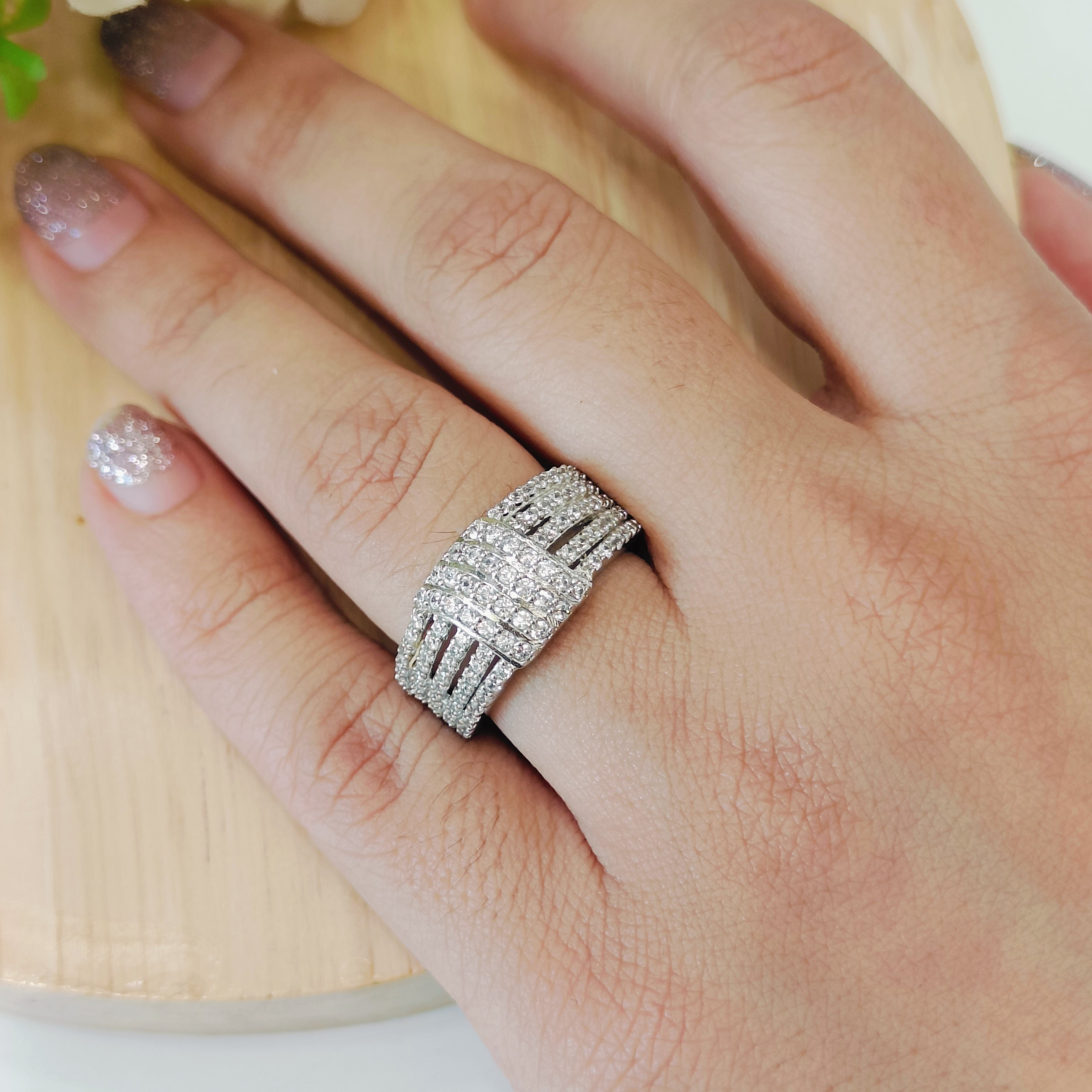 Vs sterling silver cocktail ring 167 4g