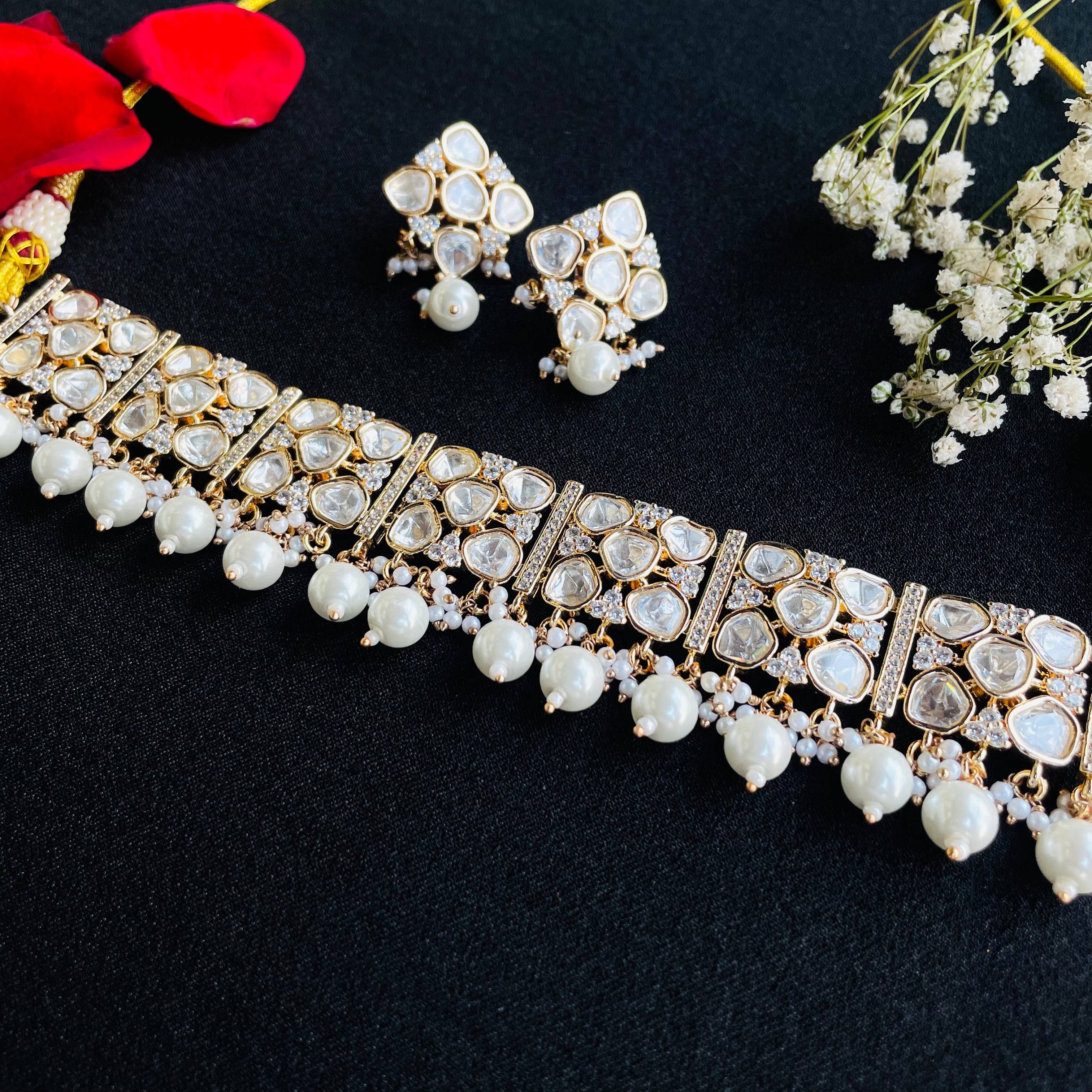 Nayaab kavya polki Neckpiece