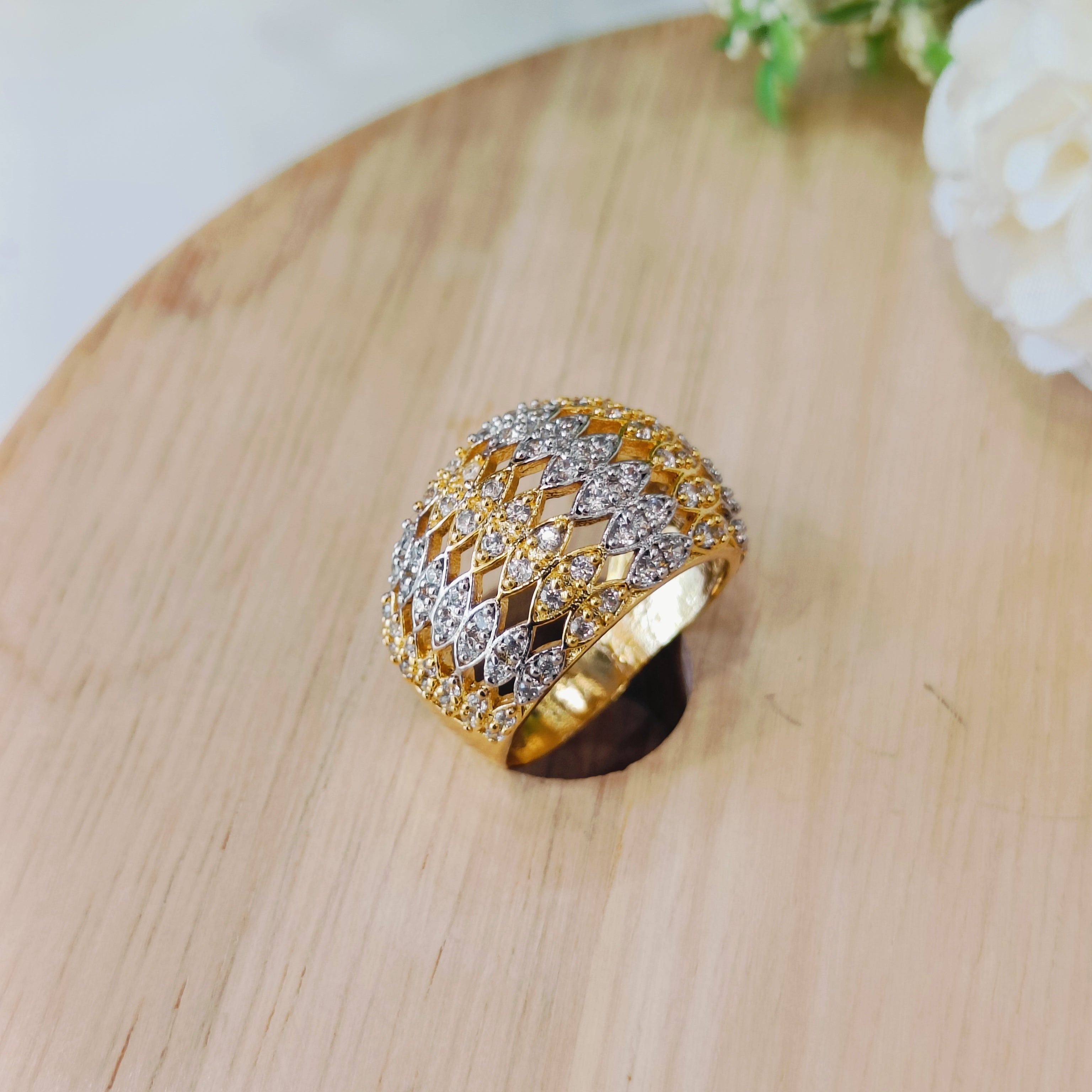 Vs sterling silver cocktail ring 177 7g