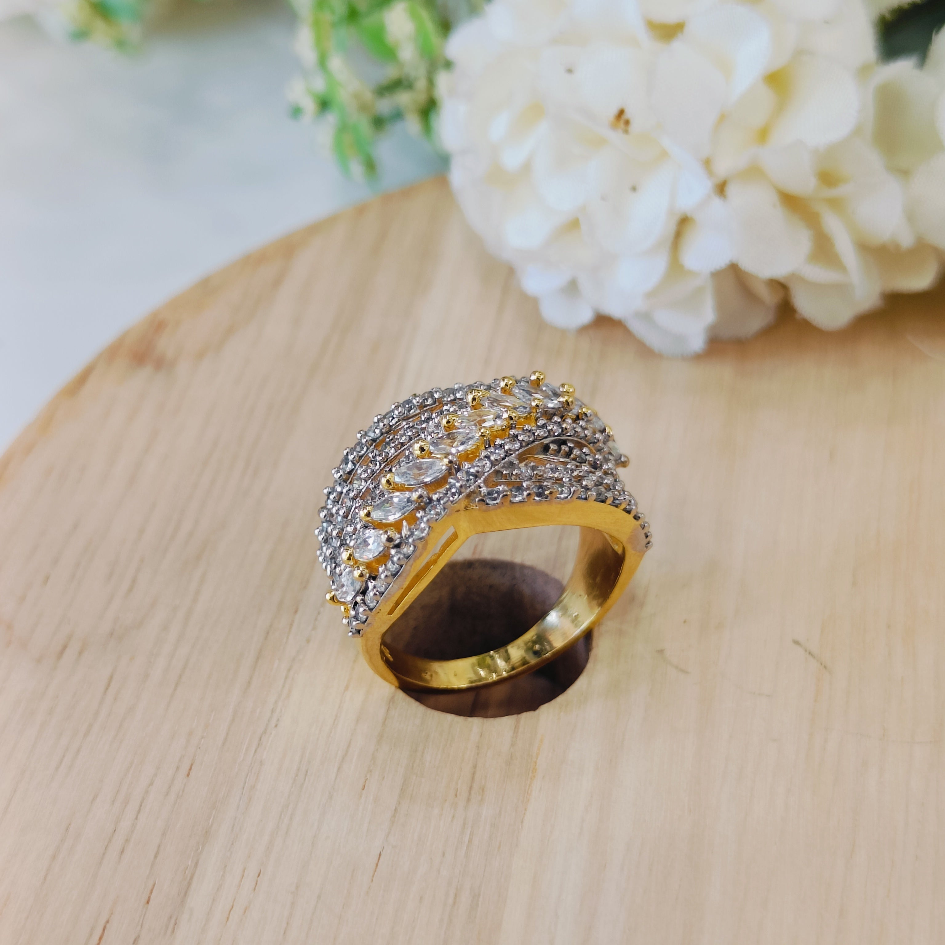 Vs sterling silver cocktail ring 172 8g