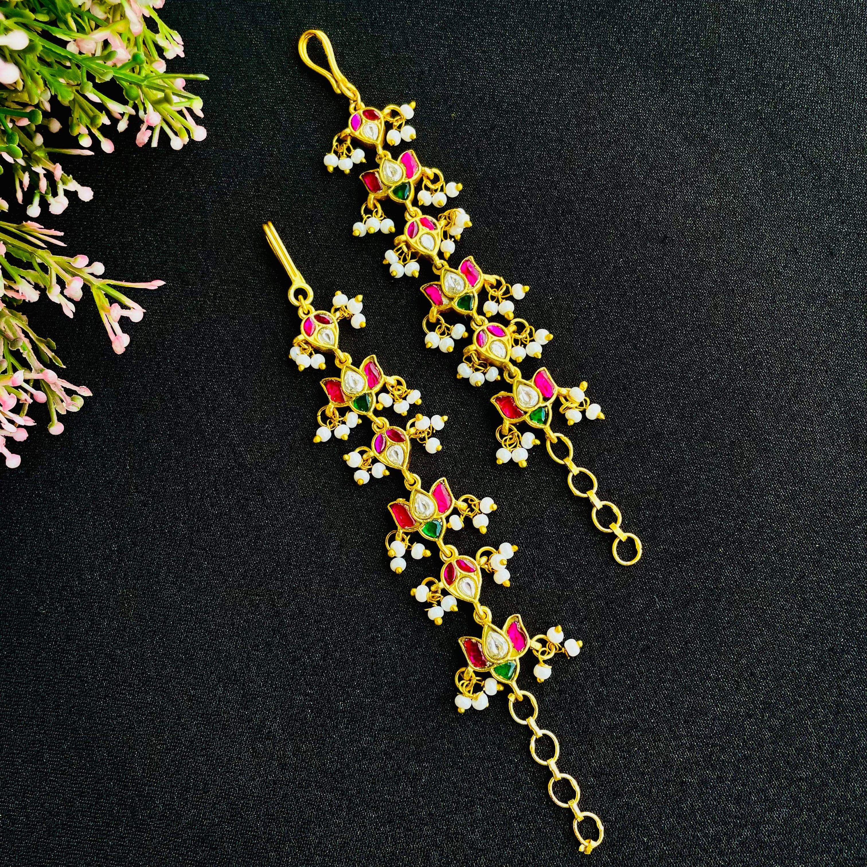 Nayaab Lotus Kanchain