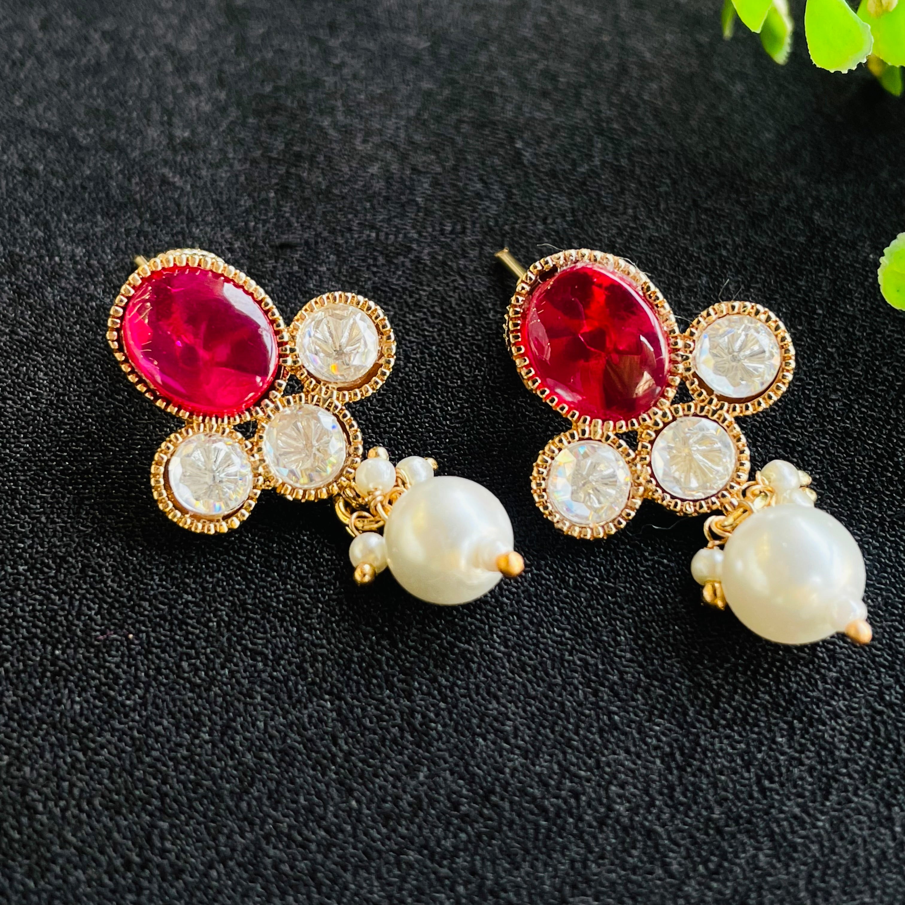 Nayaab devanshi polki neckpiece