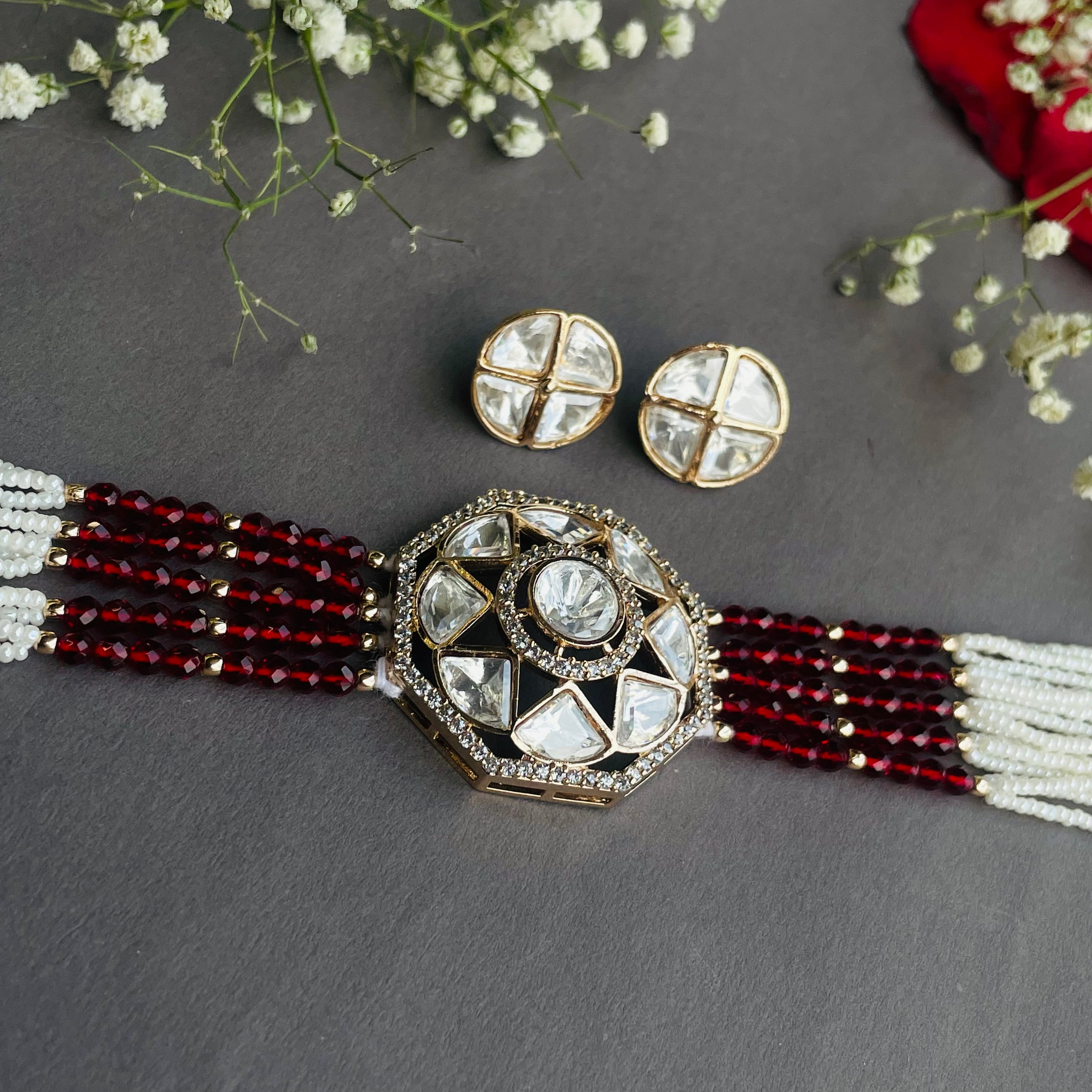 Nayaab Riya choker