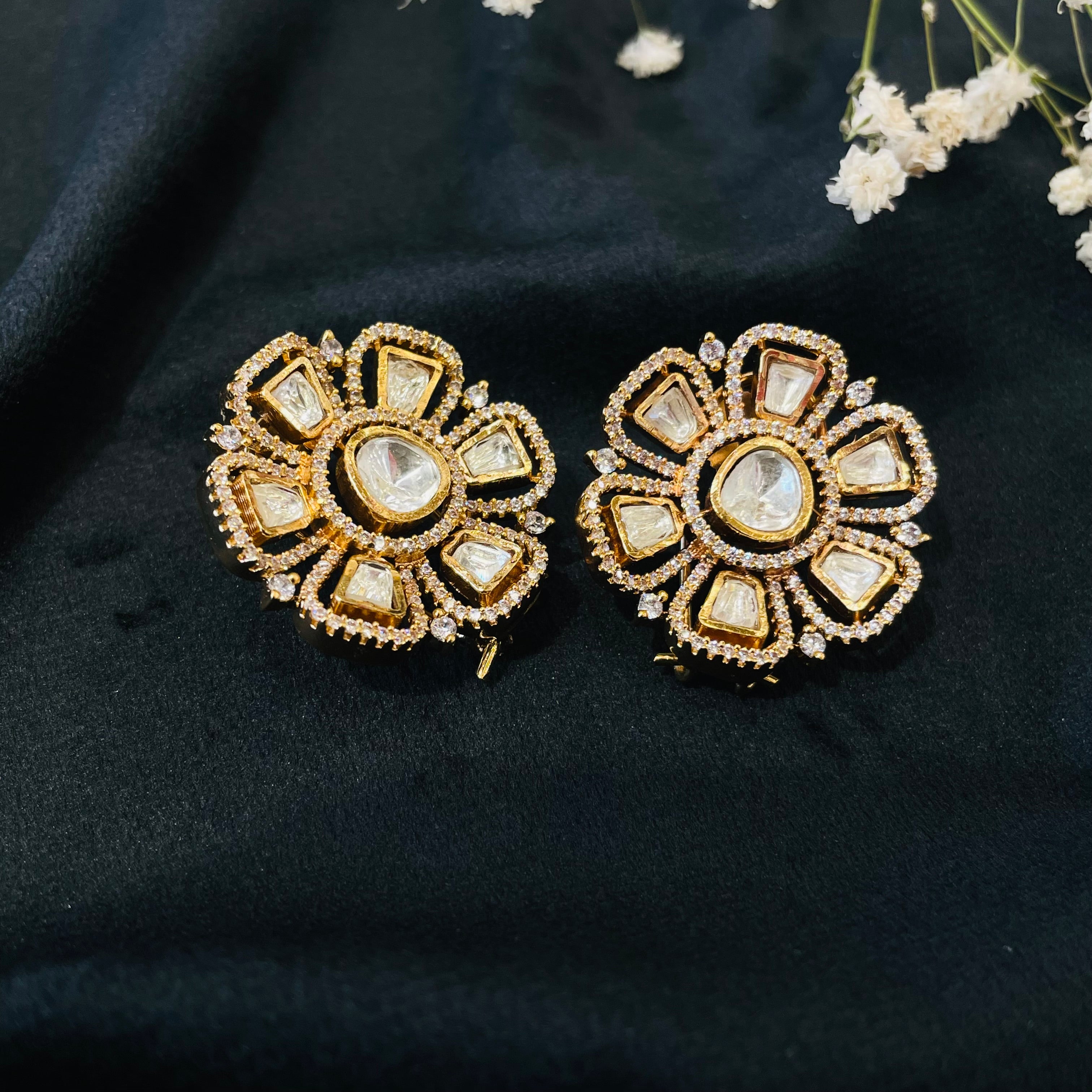 Nayaab Flower Polki studs