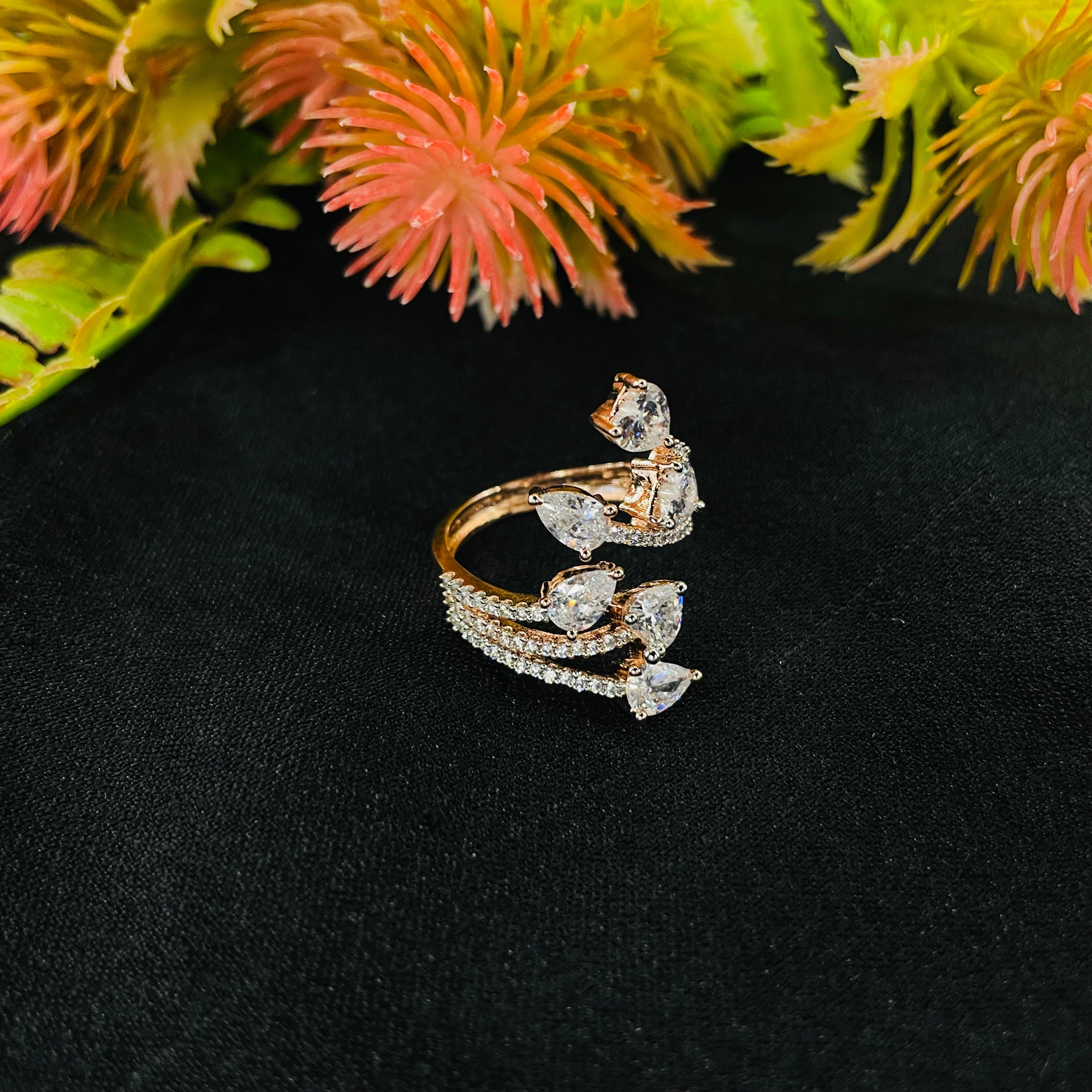 Ad Evora Ring