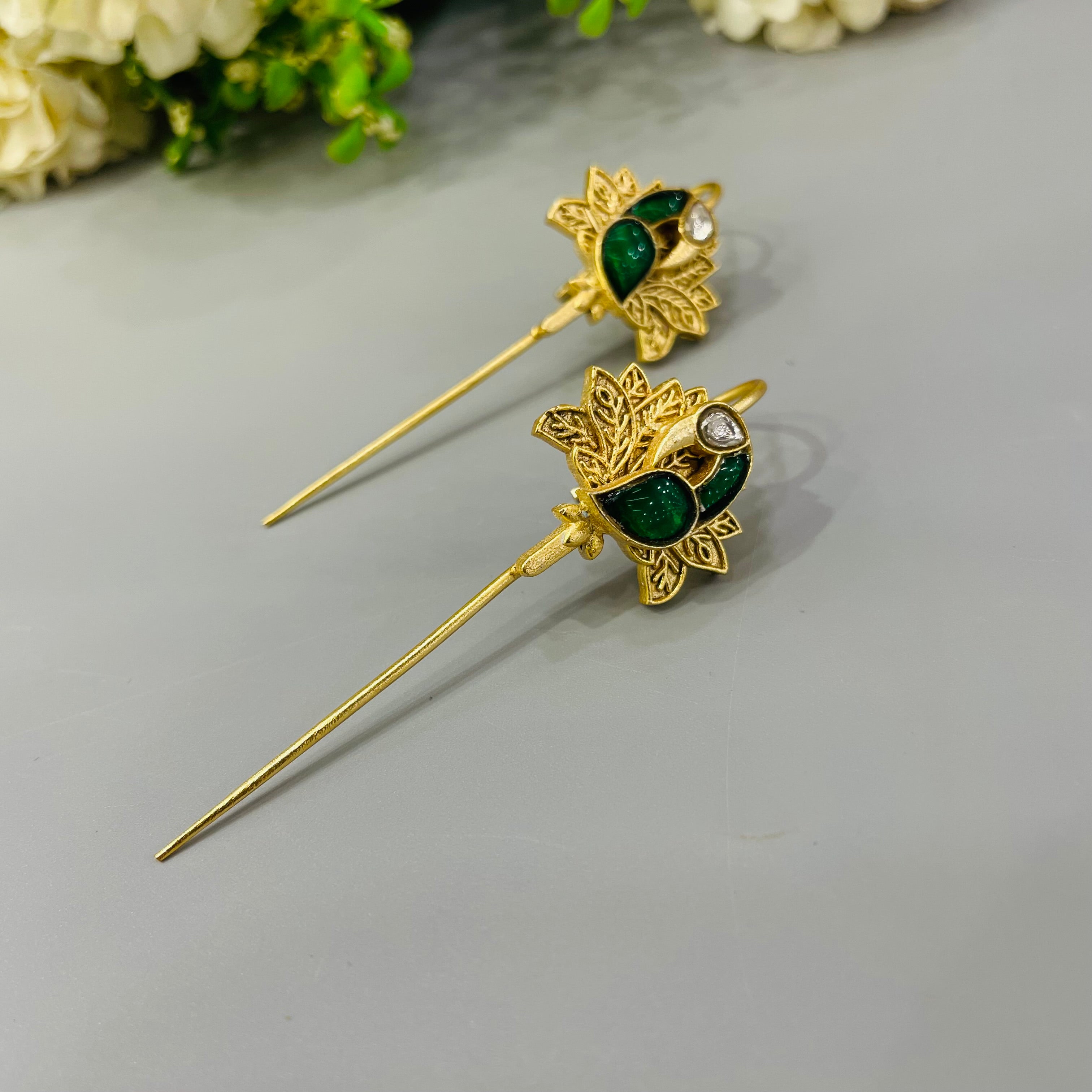 Nayaab Meera ear cuff