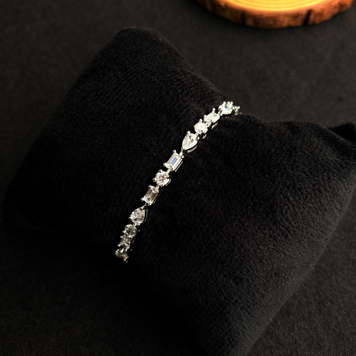 Zivara Crystal Bracelet
