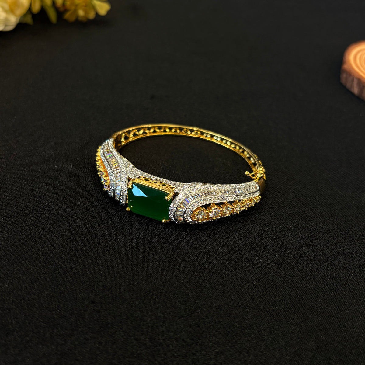 Aaradhya Emerald Cuff Bracelet