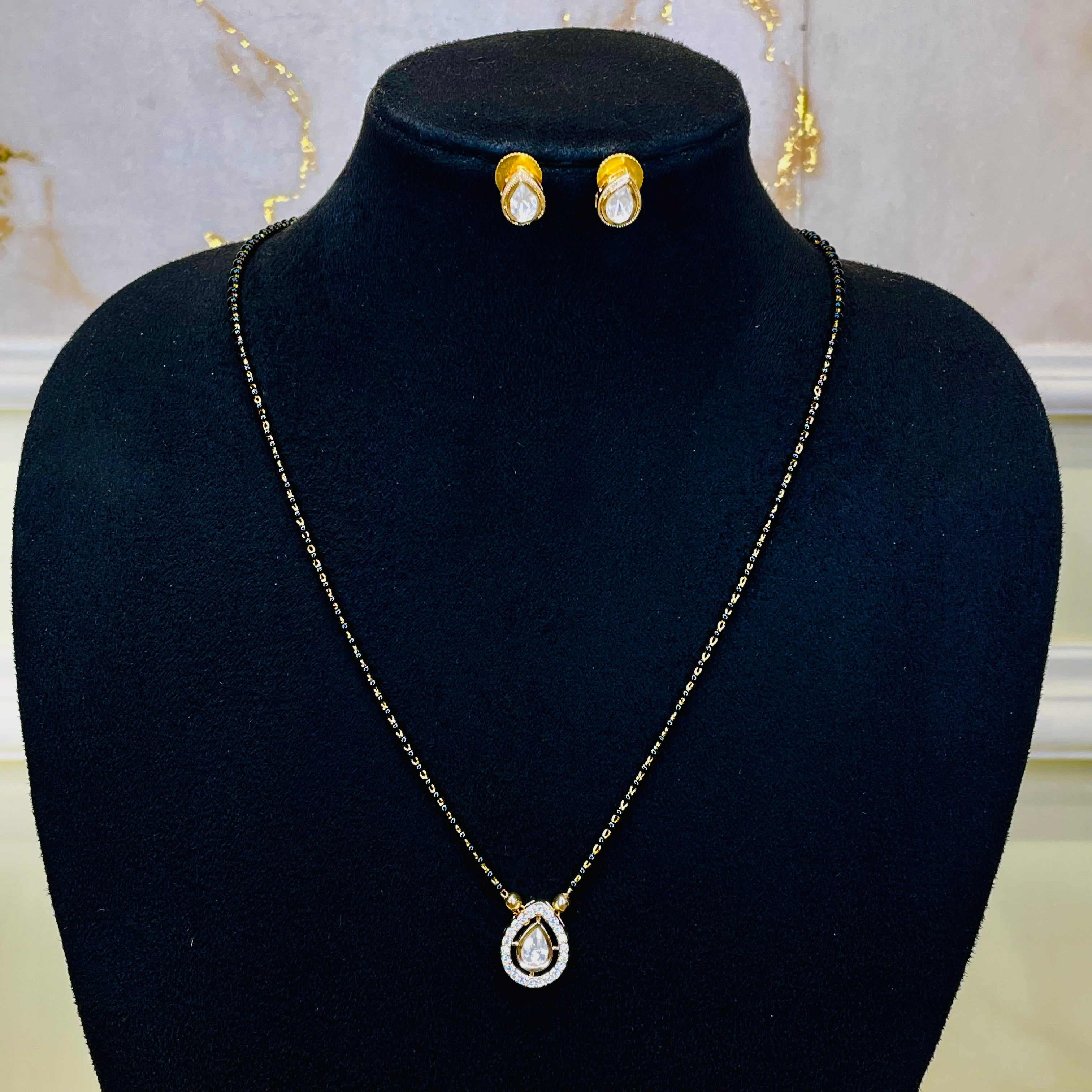Nayaab Zara Mangalsutra