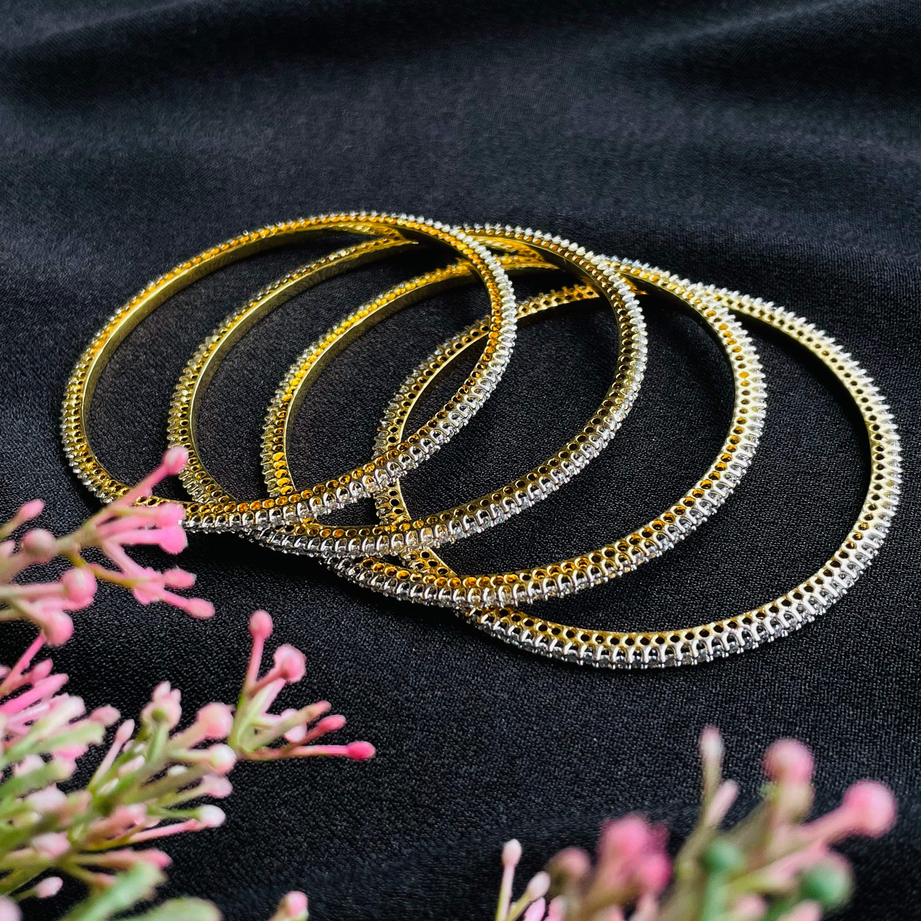 Elena ad bangles set 02