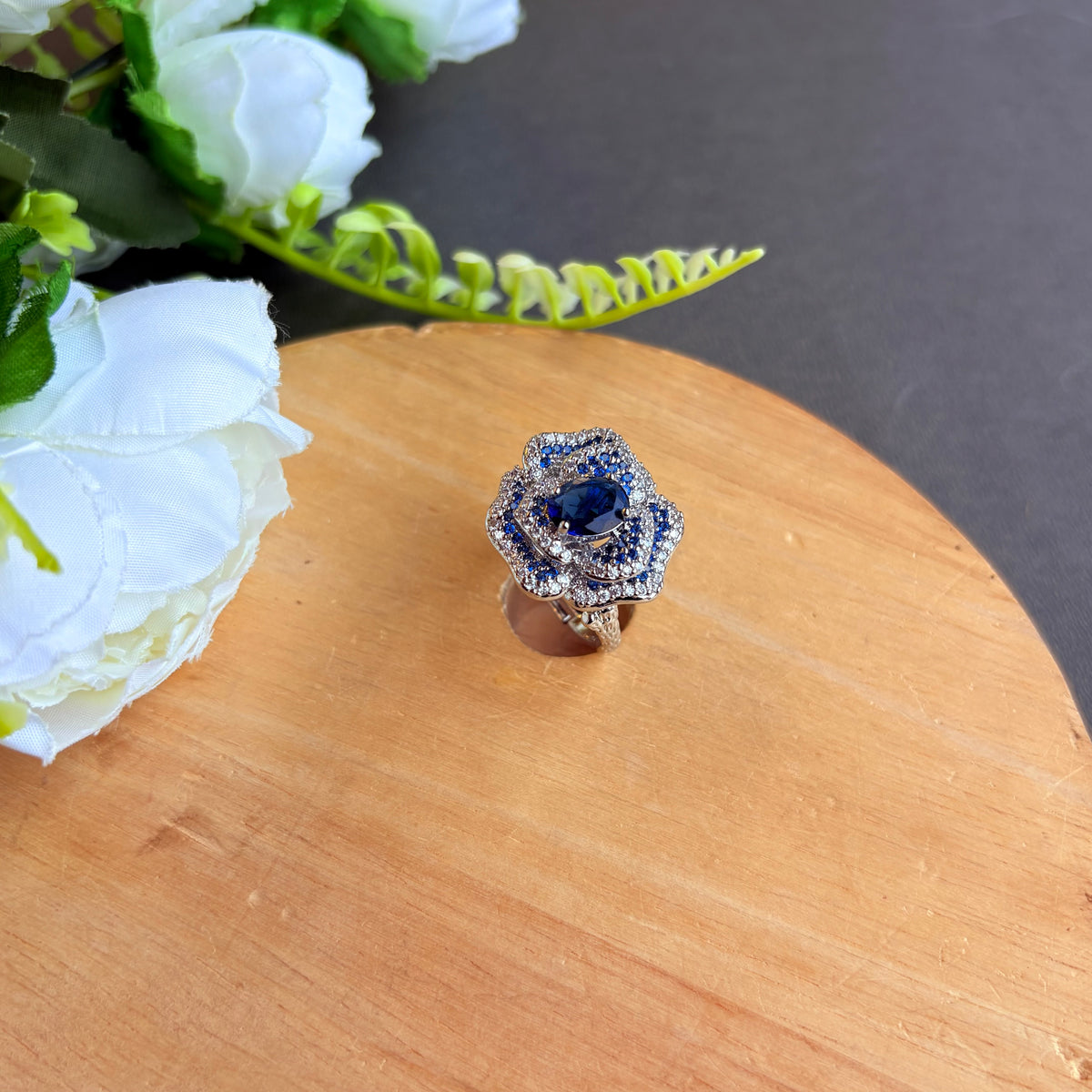 Gulnaar Ring
