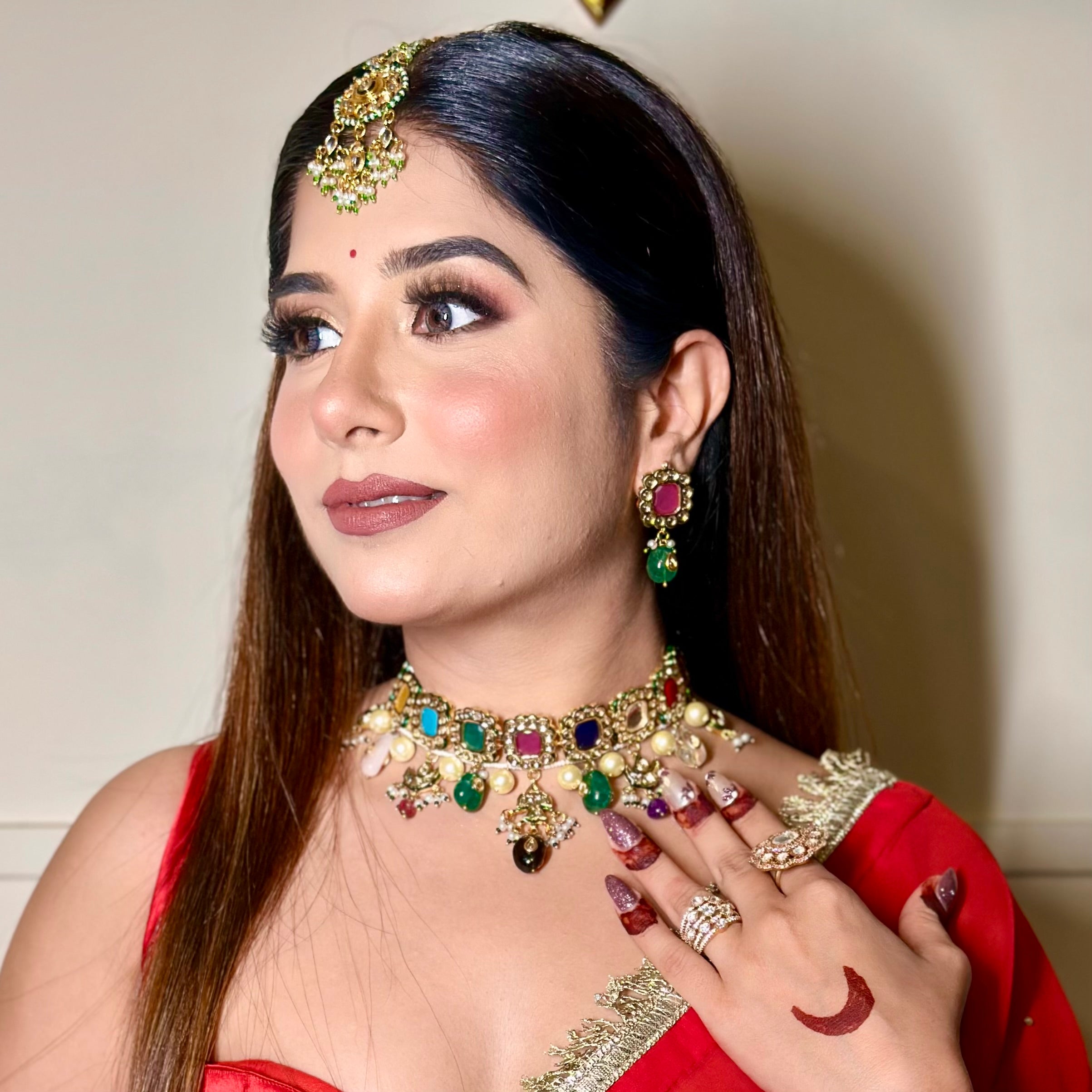 Nayaab Tanya neckpiece