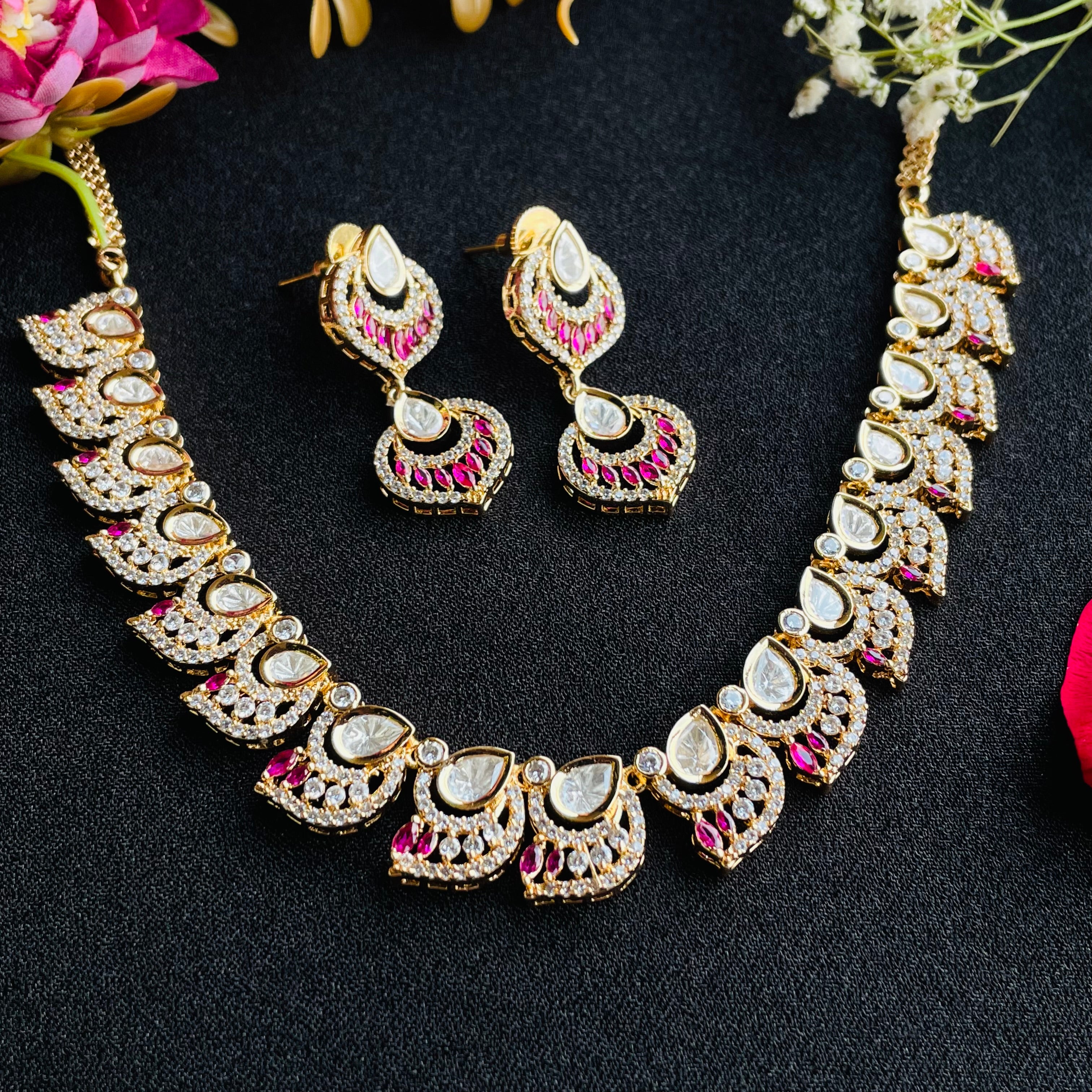Nayaab tanvi polki neckpiece