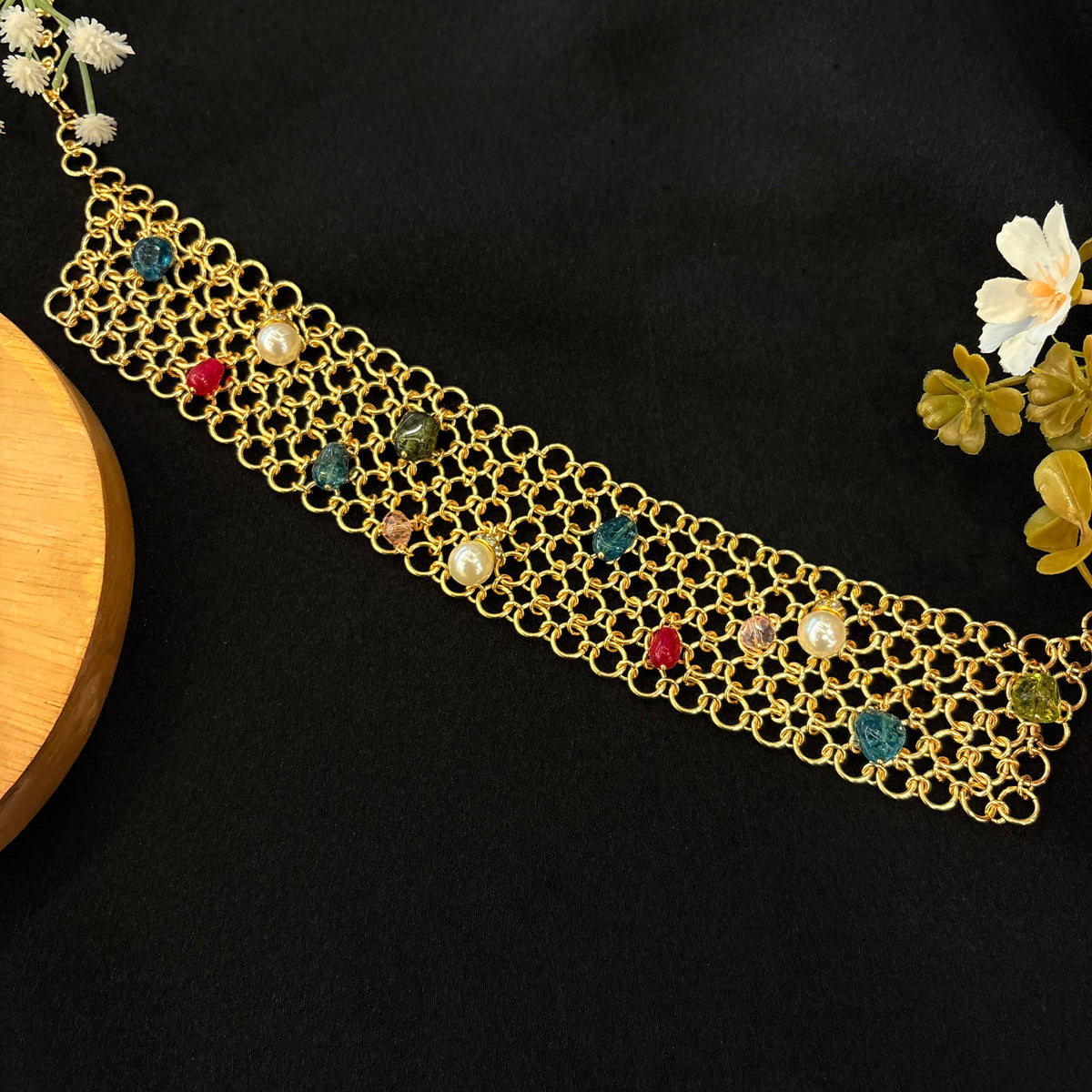 Nayaab Anaya Choker
