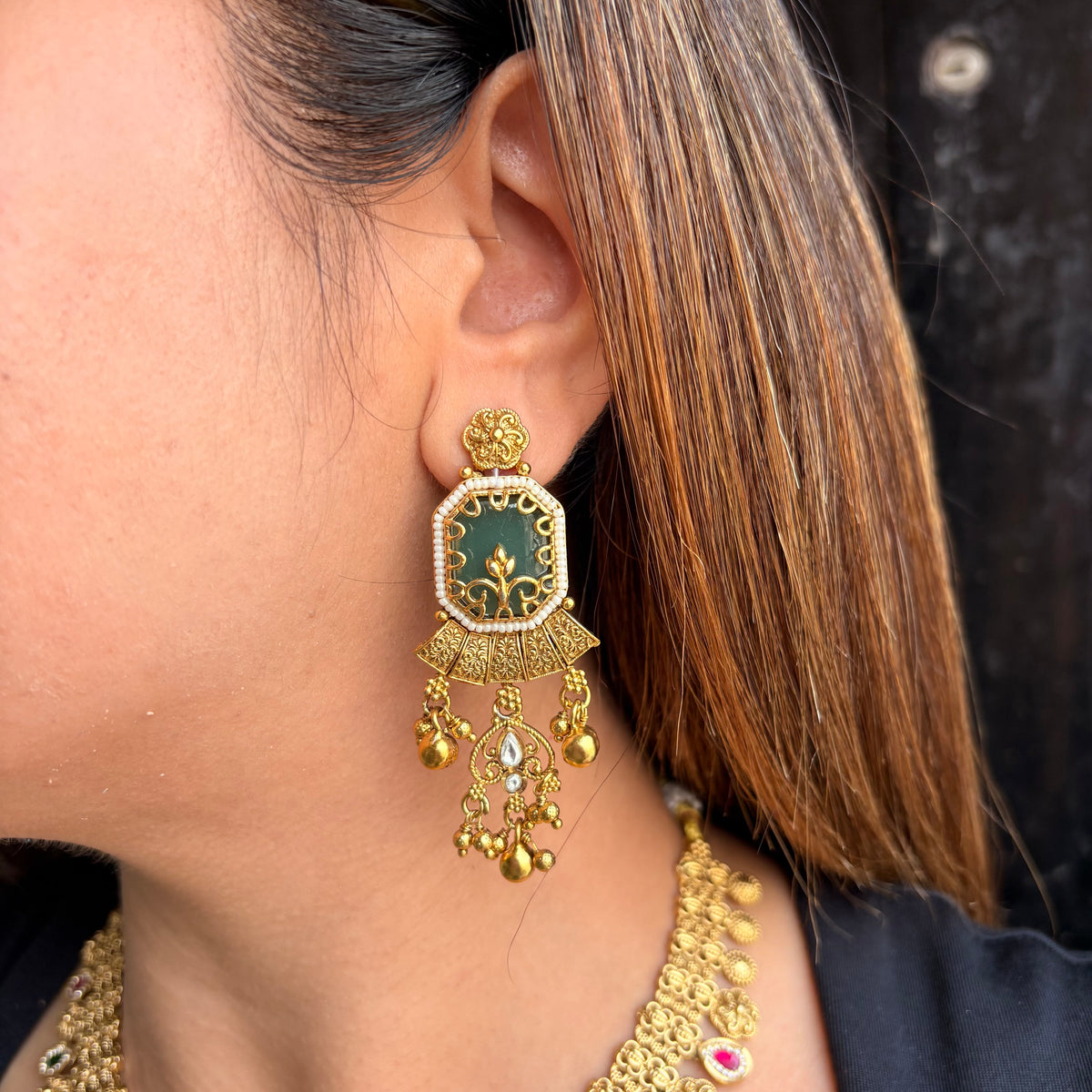 Vedanshi Neckpiece
