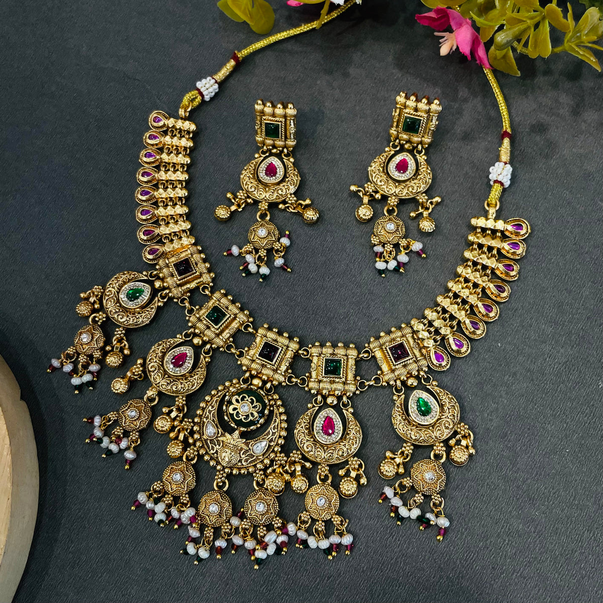 Rajeshwari Neckpiece