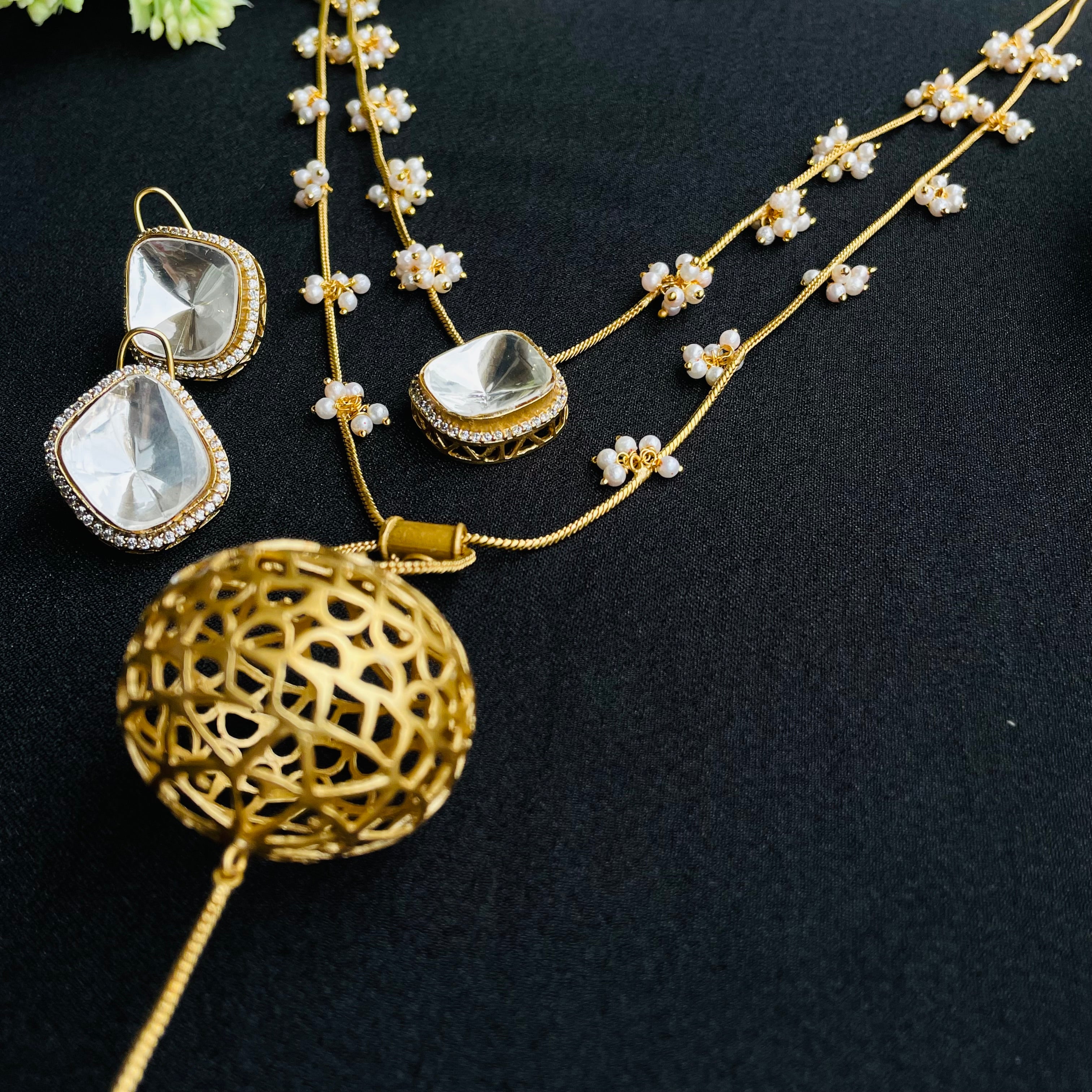 Nayaab Aaliya layered Polki Neckpiece