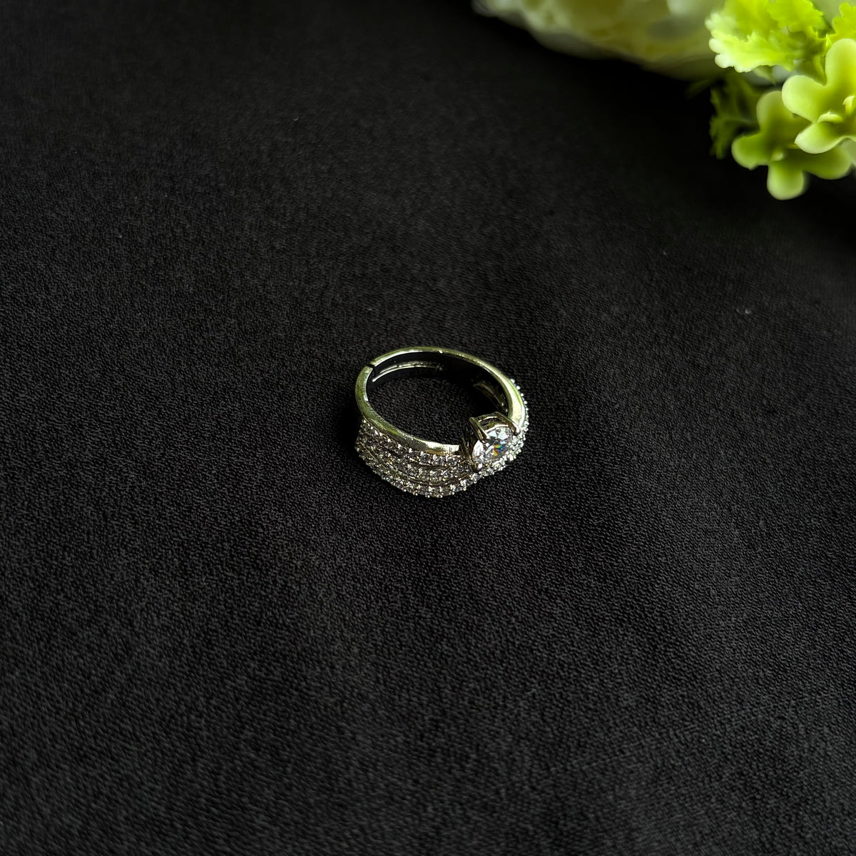 Meherika Ring