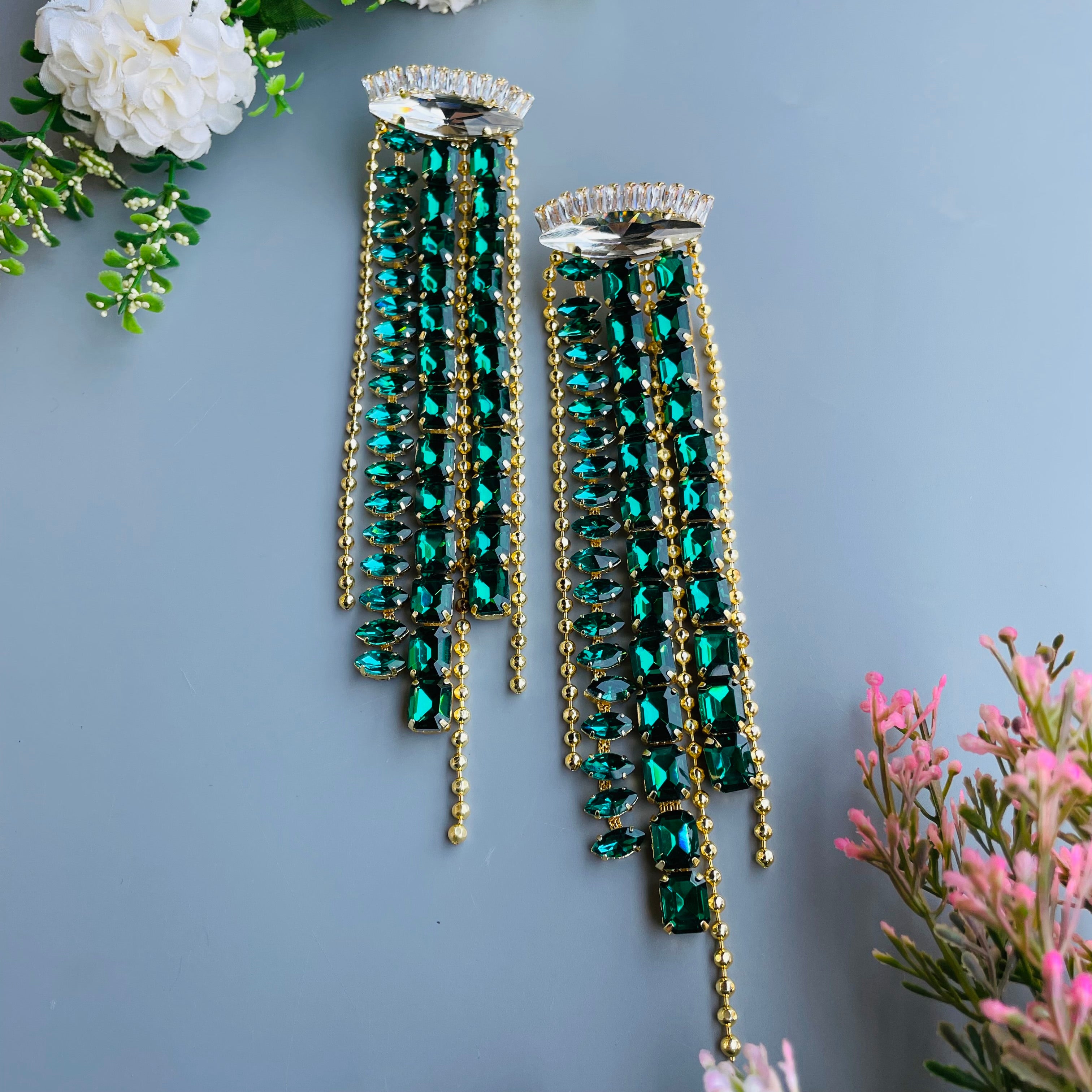 Layla Hellie Earrings