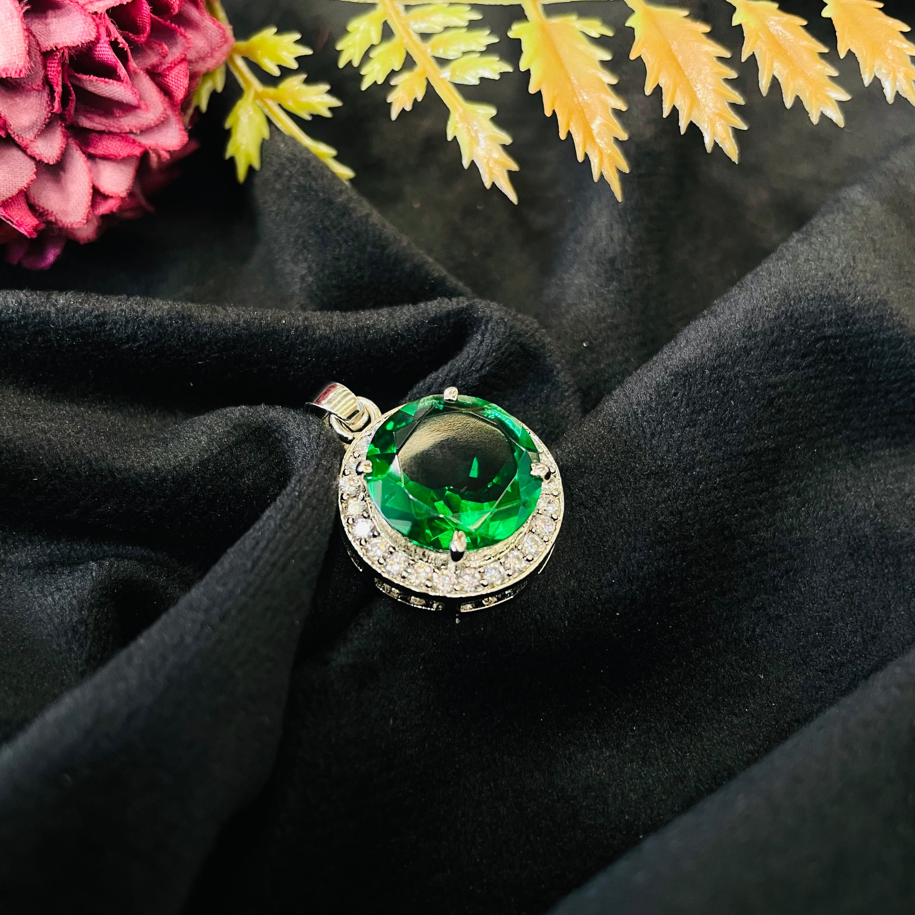 Vs Sterling Silver Pendant 06 6g